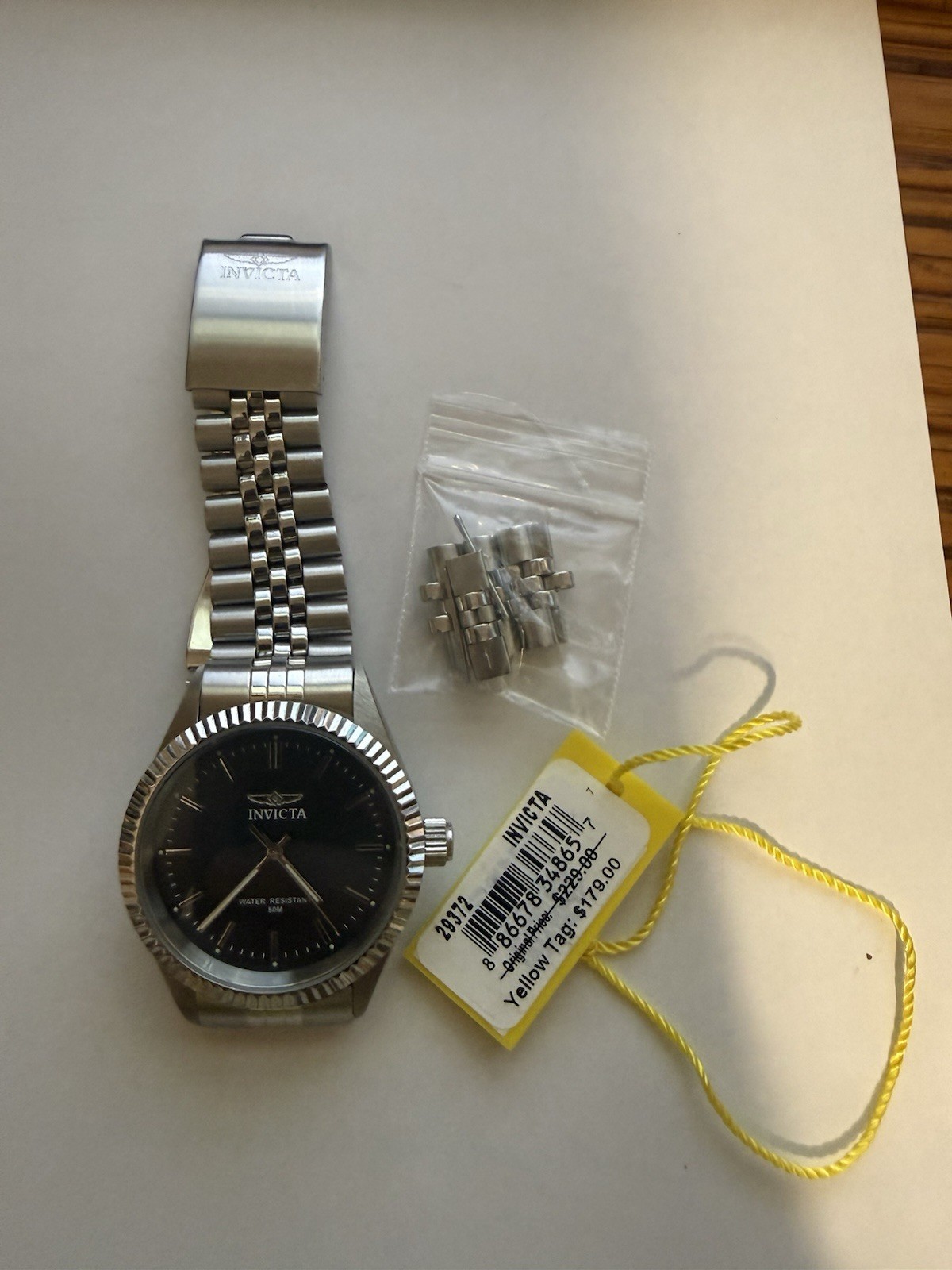 Invicta Specialty Watch Lot of 2 #6620 & #29372 Extra Links Box Hang Tags