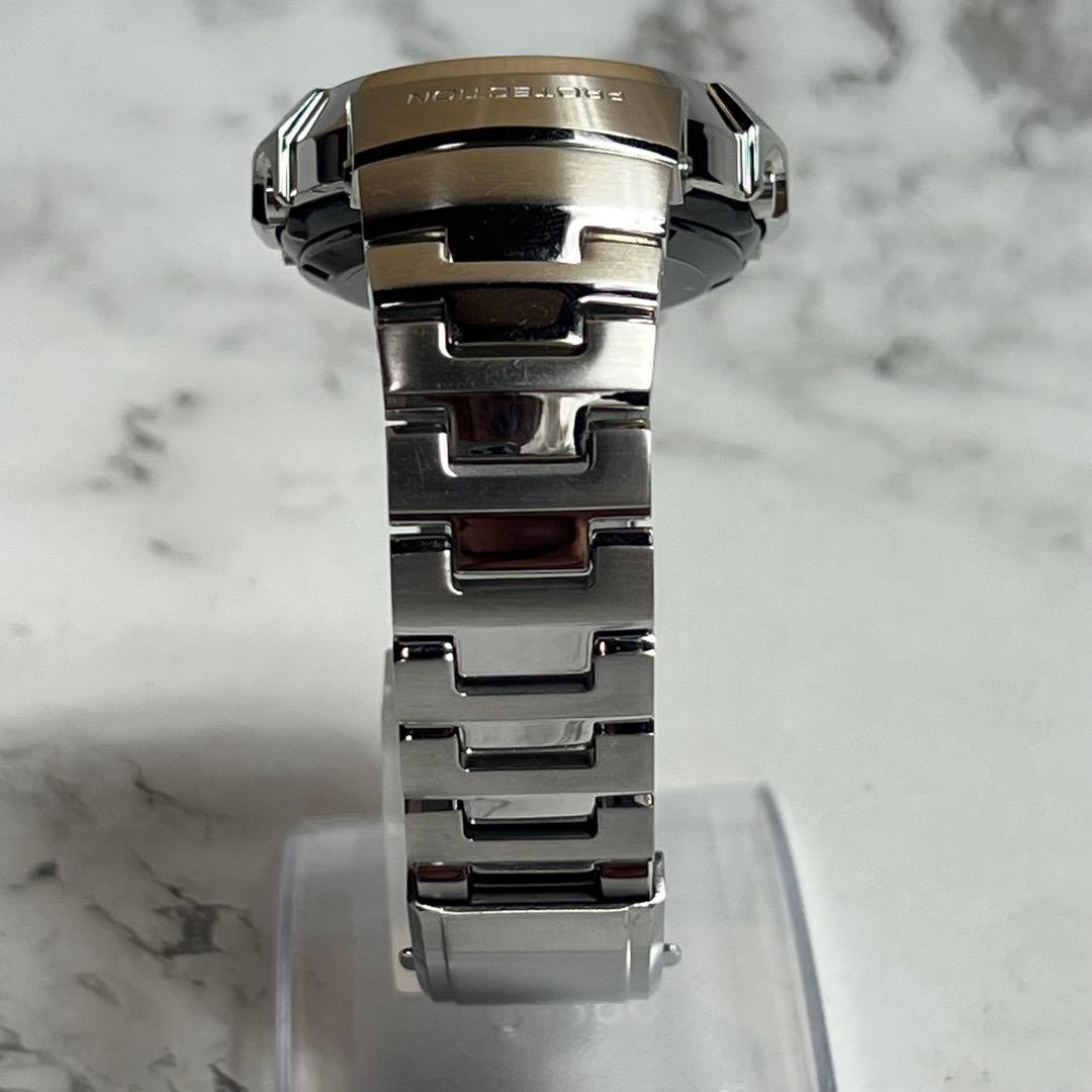 CASIO G-SHOCK AWM-500D-1A8JF Full Metal Silver Watch Used