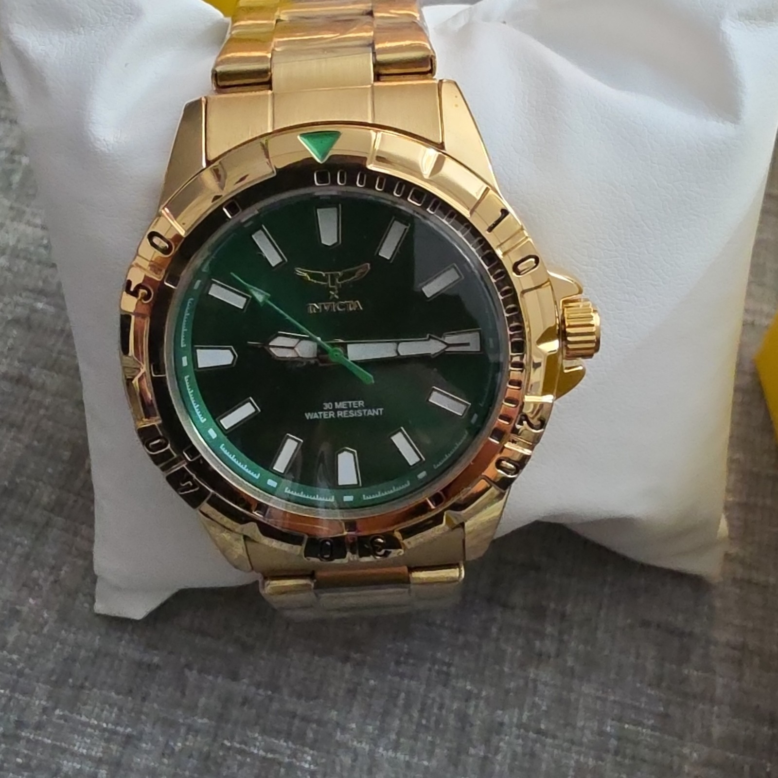 Invicta Men’s specialty I Model 69034 Quartz Watch Green Dial Stainless