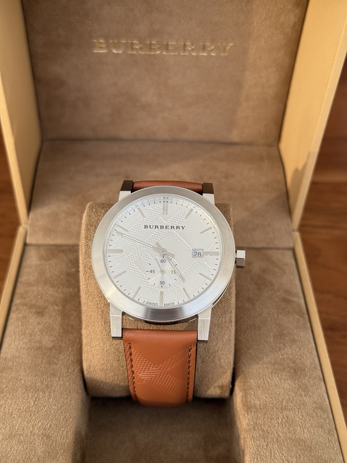 Burberry the city brown leather strap men’s watch bu9904