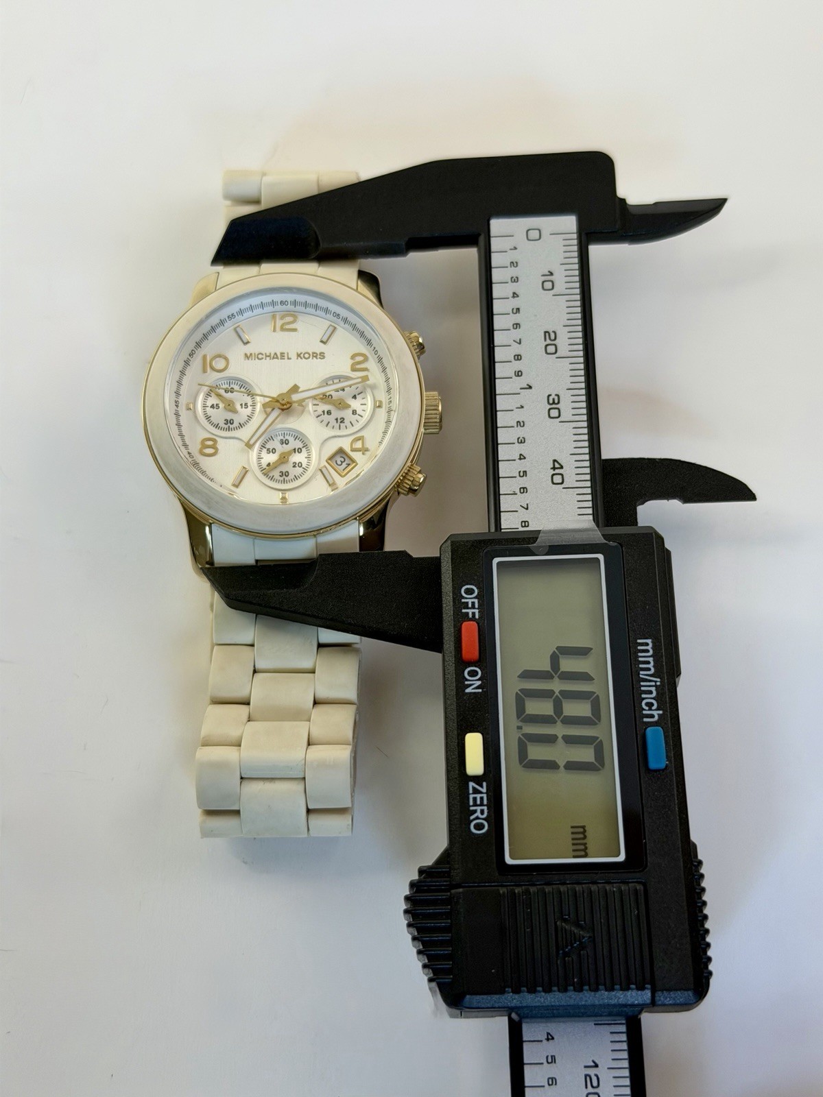 Michael Kors MK5145 White Ceramic Silicone Rose Gold Watch 38mm New Battery