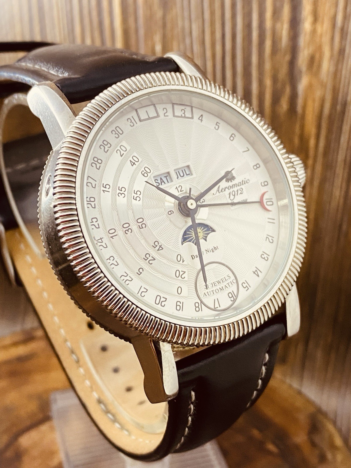 AEROMATIC 1912 GERMANY A1281 STAINLESS STEEL GENUINE LEATHER WRISTWATCH #7358