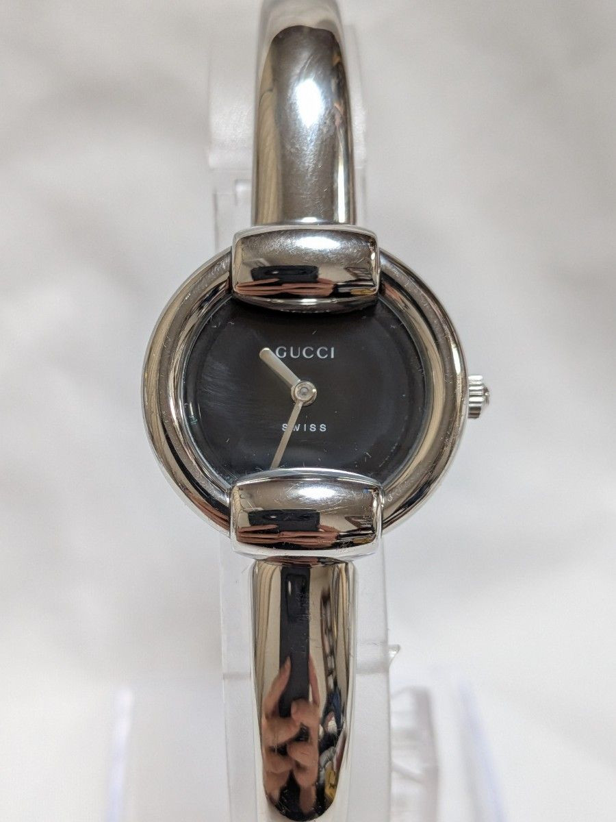 GUCCI 1400L Women’s Quartz Watch Black Dial Gold Tone Swiss Made Wristwatch