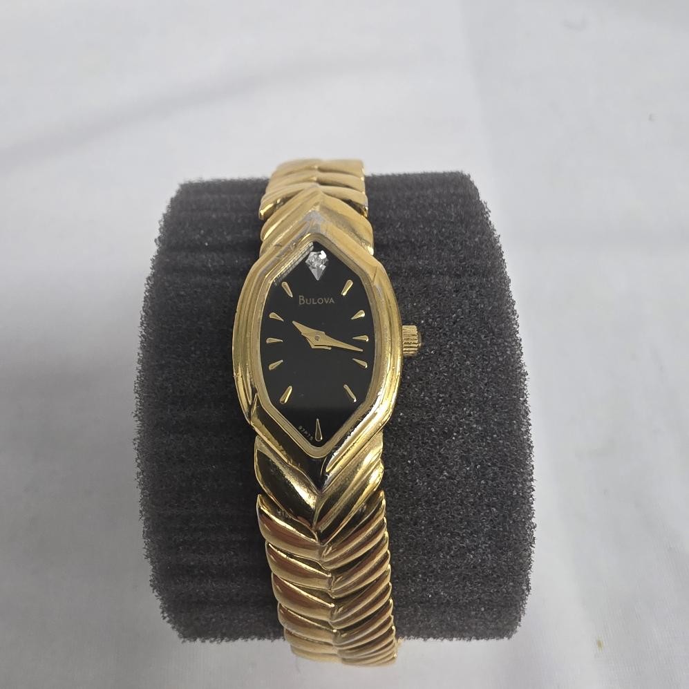 BULOVA Gent’s Wristwatch NONE – ENTER BULOVA WATCH BY MODEL NUMBER (B07009324)