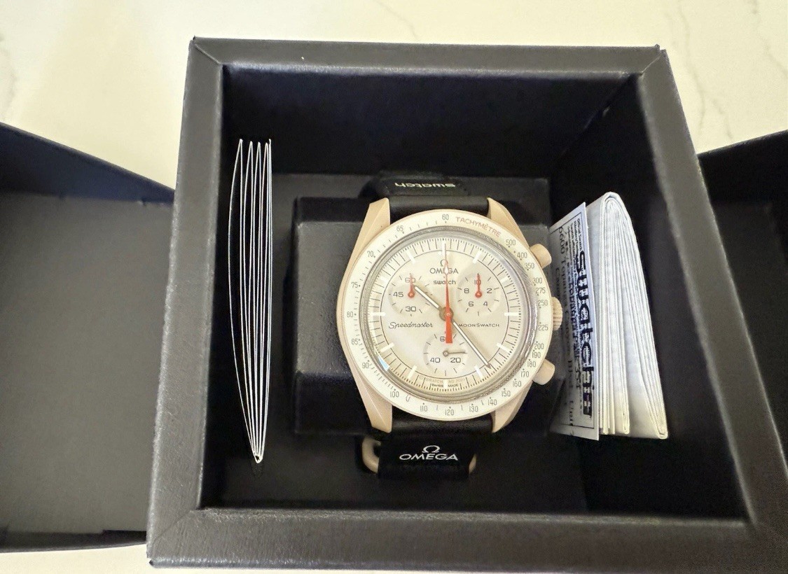 OMEGA x Swatch MoonSwatch Mission to Jupiter Bioceramic Quartz Chronograph