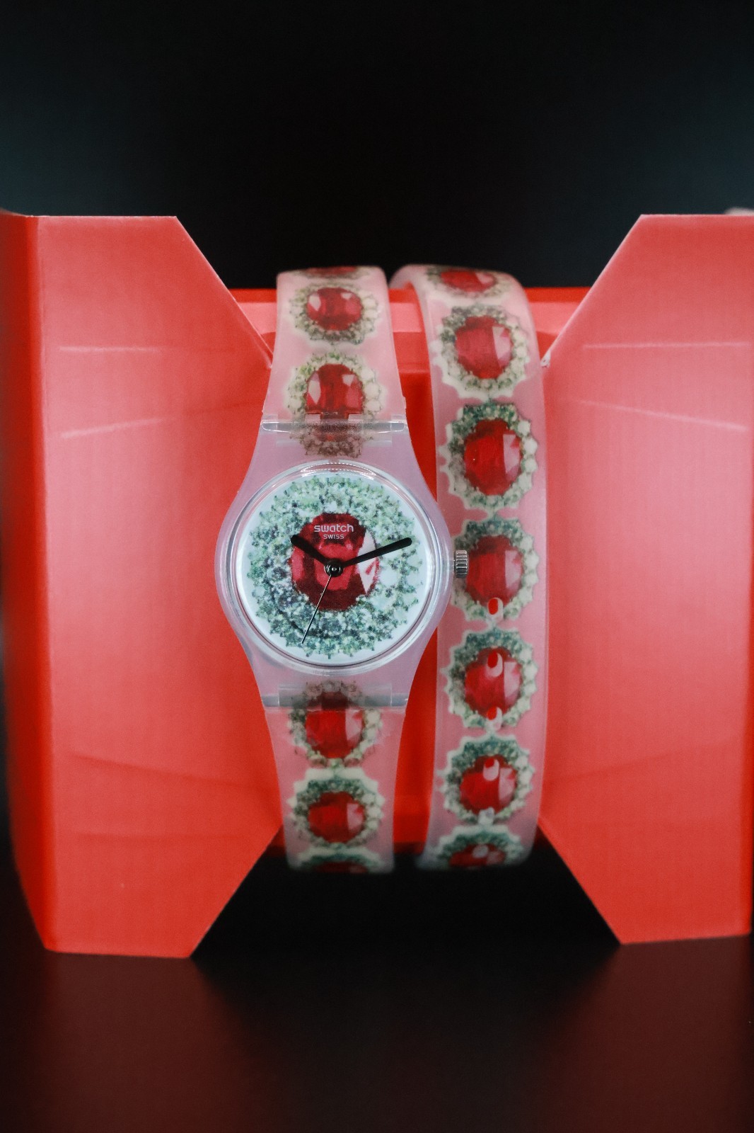 Swatch Swiss Made Ruby Silver LK342 25MM Optical ILusion Strap Wraps Twice New