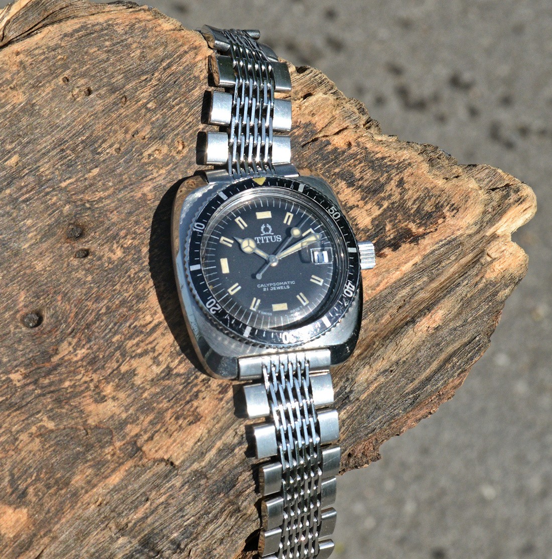 Titus Calypsomatic 8375 Diver Rare 1967-1970 Wrist Watch With Steel Bracelet