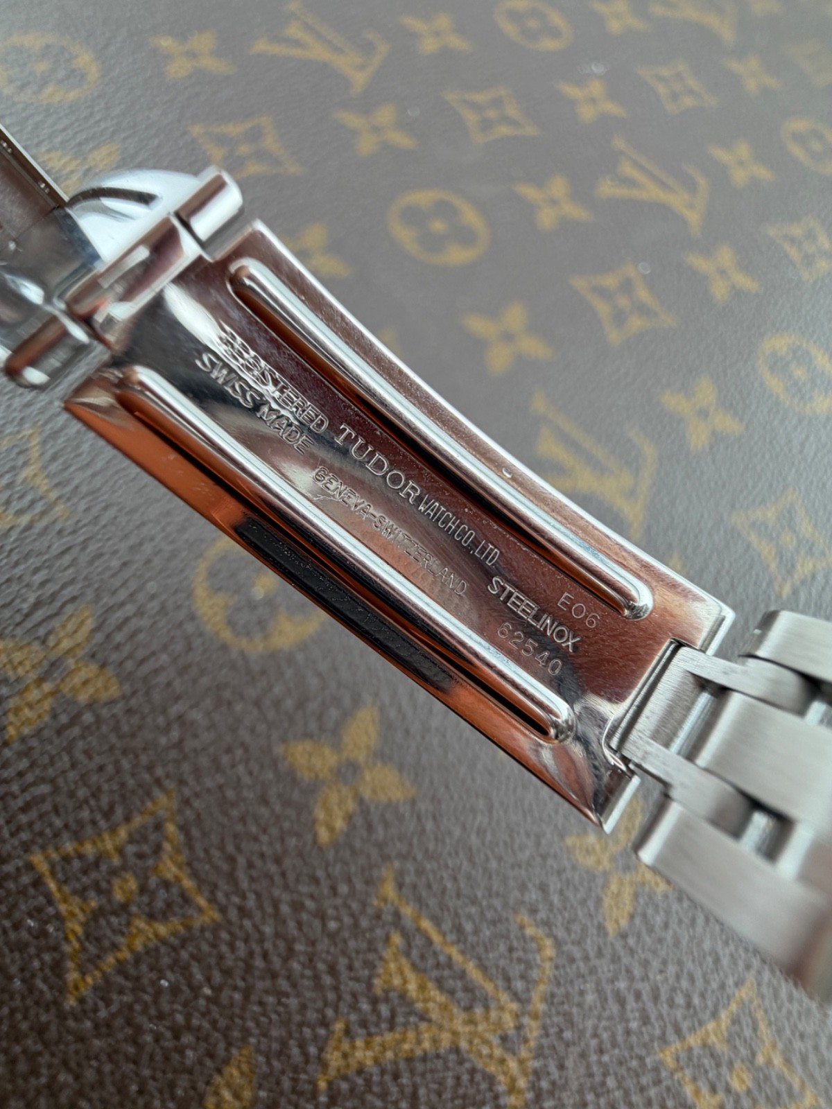 Tudor Classic Tapestry Dial Automatic Caliber 2671 Swiss Made
