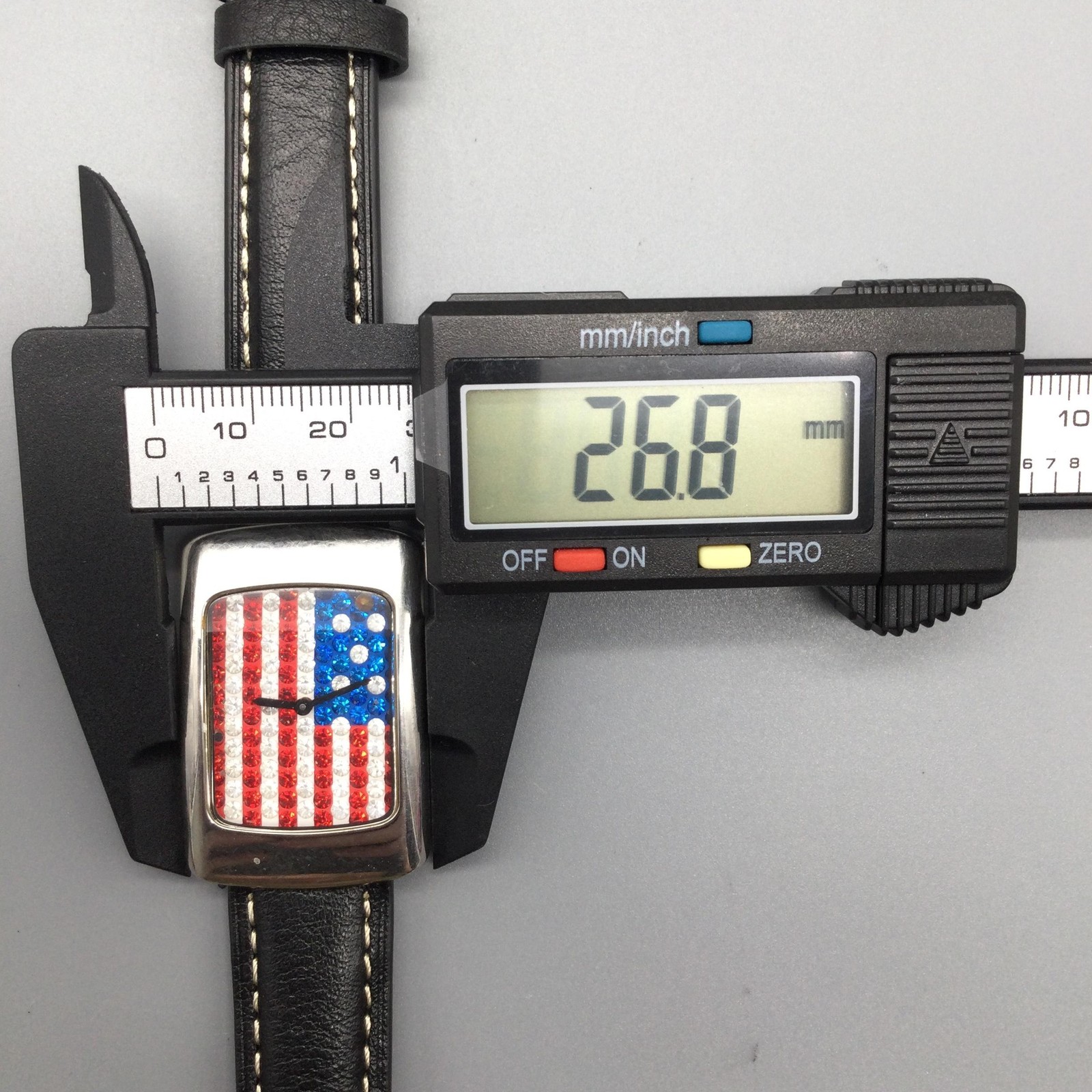 USA Crystals Womens Watch 27mm Red White Blue Dial Black Leather New Battery