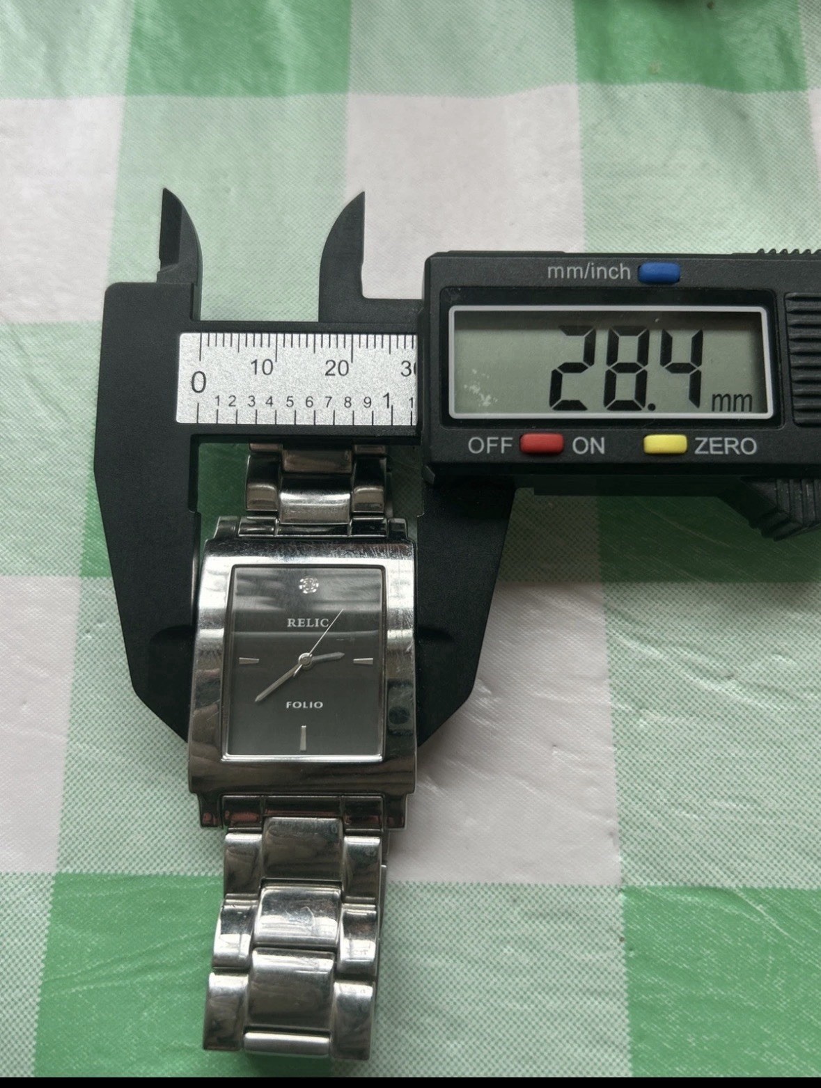 Relic Folio Gray Dial Silver Tone Women’s Watch Needs Battery
