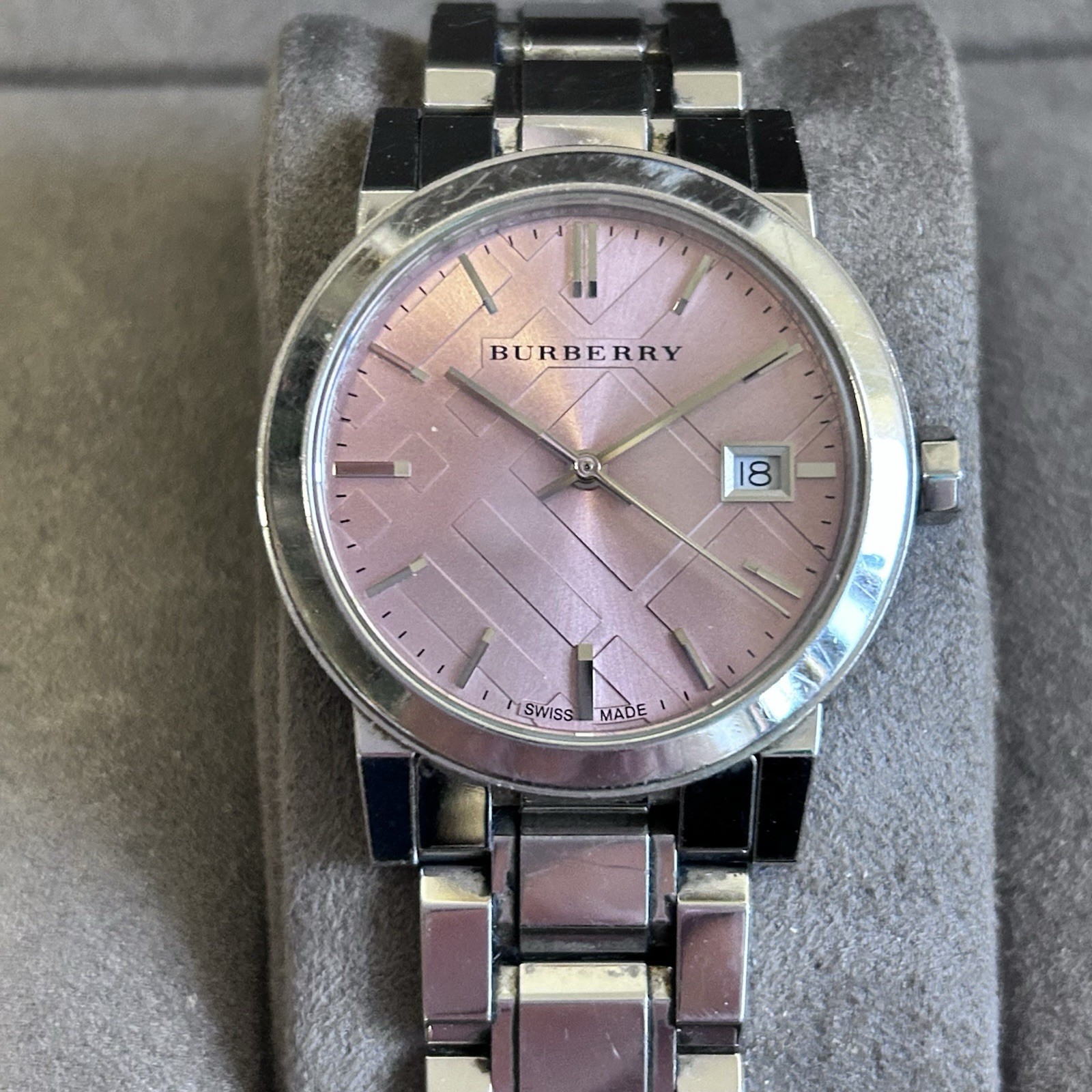 Burberry Pink Dial Silver Watch In Original Box Date Indicator Baton Indexes