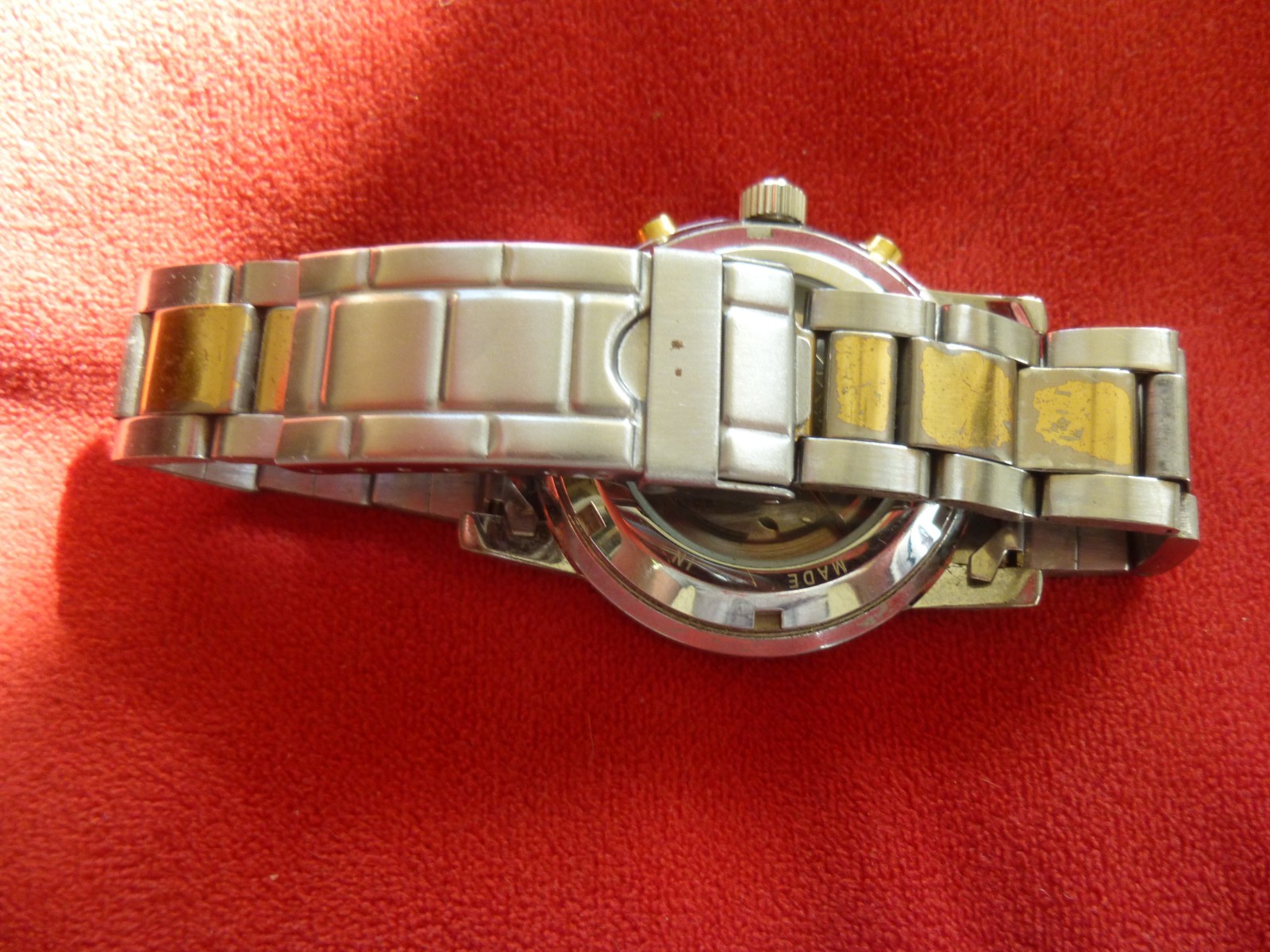 CHINA ARMY MEN AUTOMATIC WATCH, RUNS