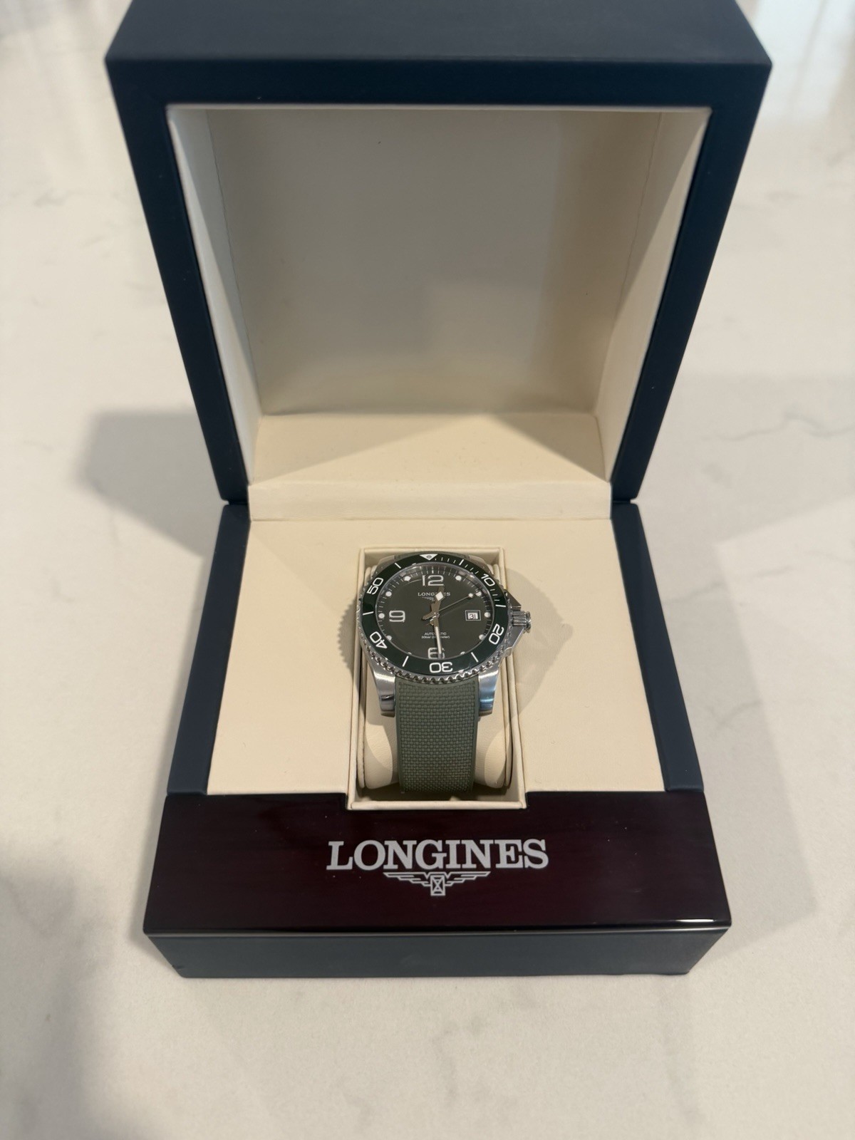 Longines HydroConquest Auto 41mm Green Dial Rubber Strap Date 300m Box