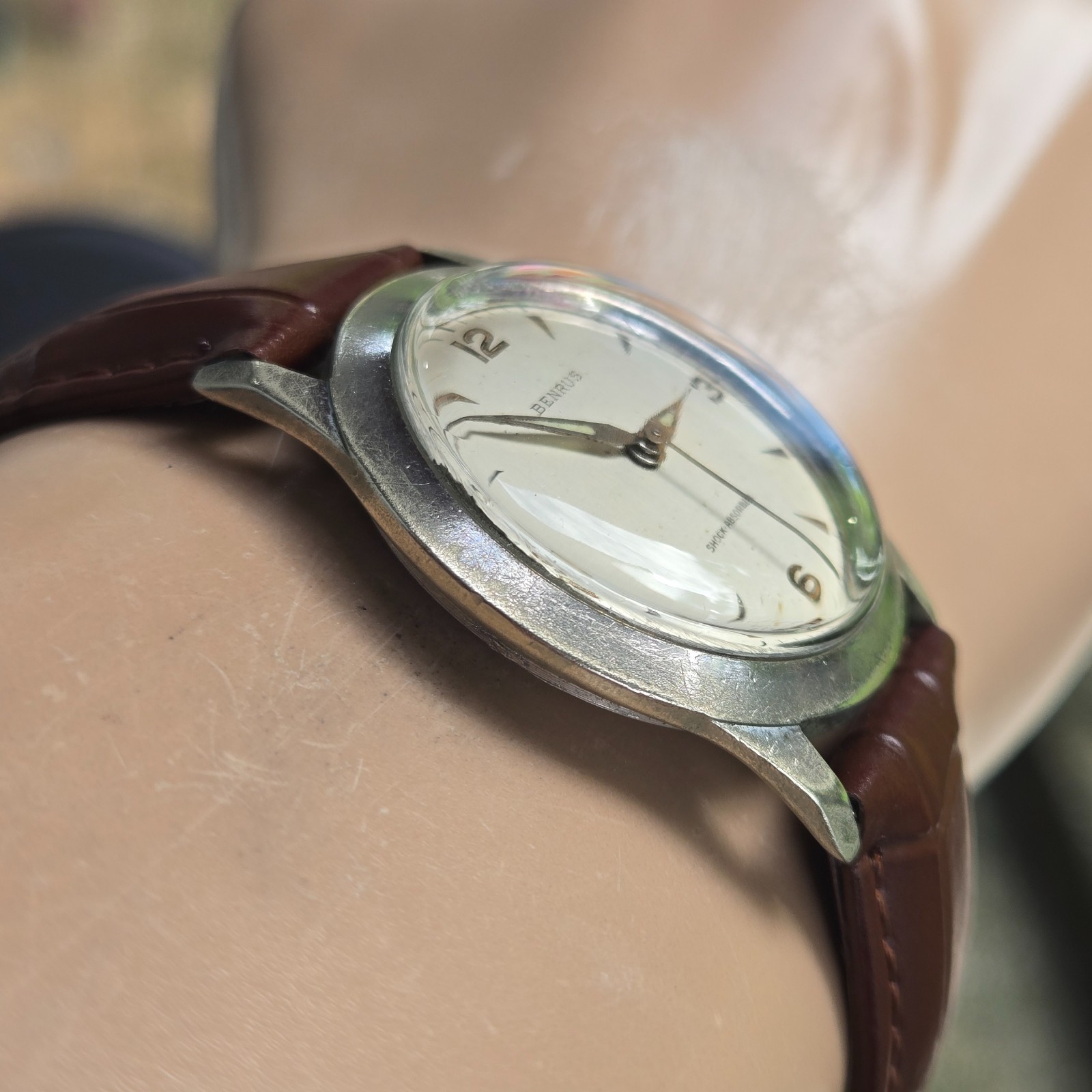 Vintage BENRUS men’s manual wind watch ETA 2370 17Jewels swiss 1960s
