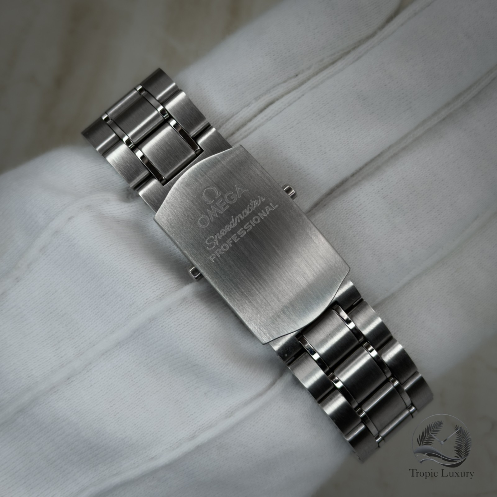 Omega Speedmaster Moonwatch Sapphire 42mm FULL BIG SET 311.30.42.30.01.006