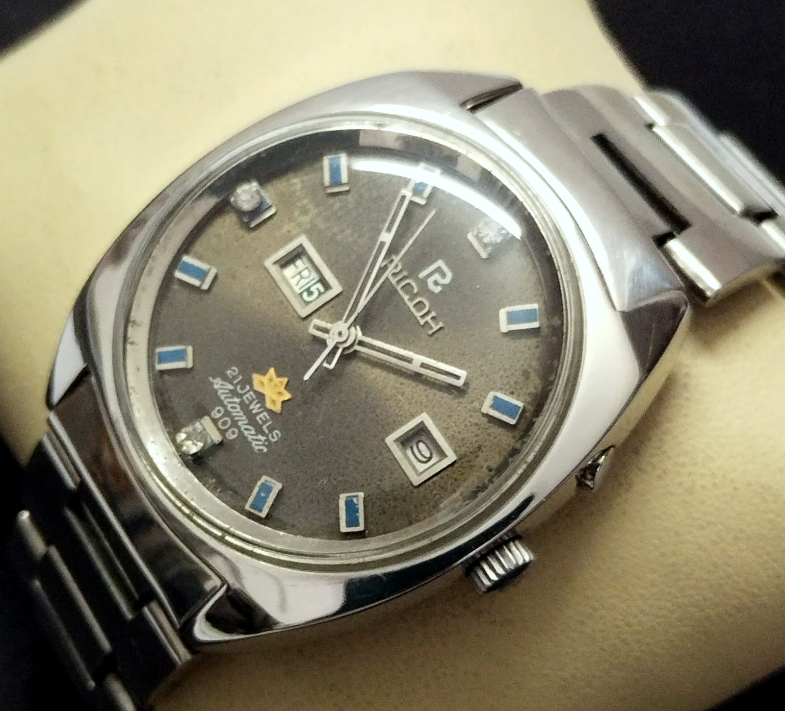 Vintage RICOH Automatic 909 Men’s Watch Black Dial Free Shipping