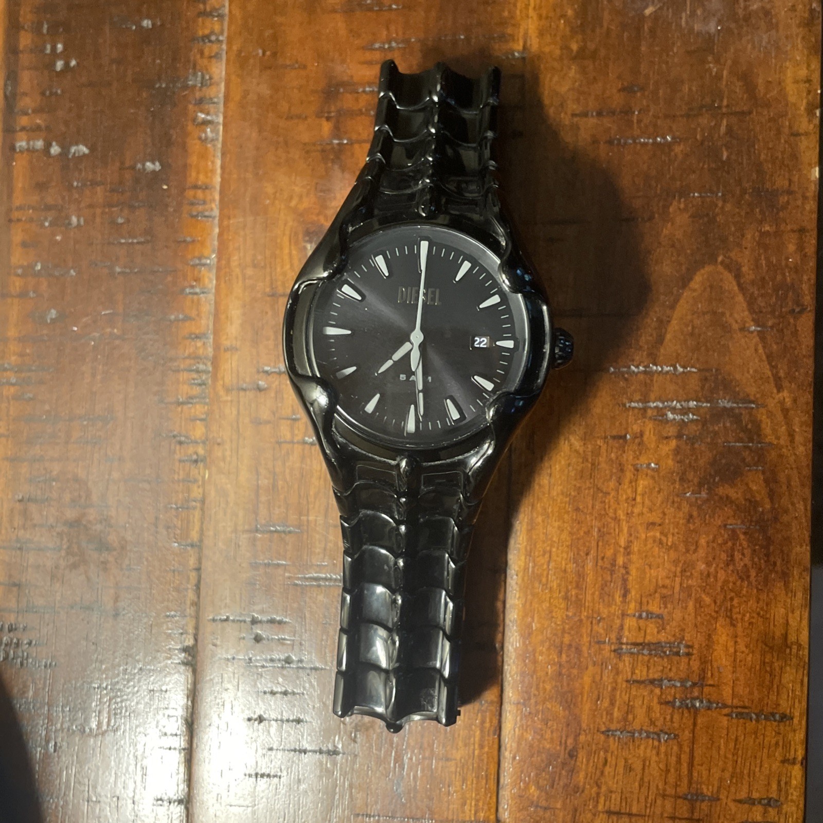 DIESEL Metamorph Vert Mens Black Dial Watch Reptilian Gloss Stainless Steel Band