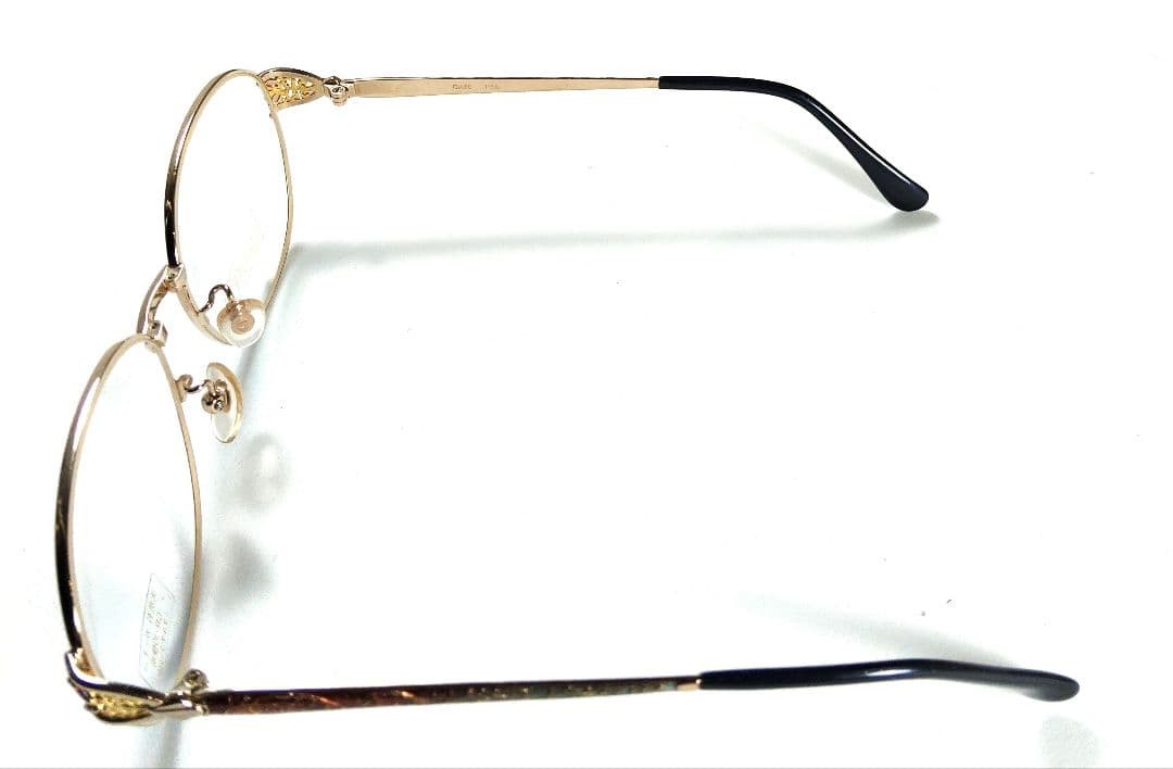 Excellent Condition CITIZEN CLAIRE 1166 Garnet Ladies