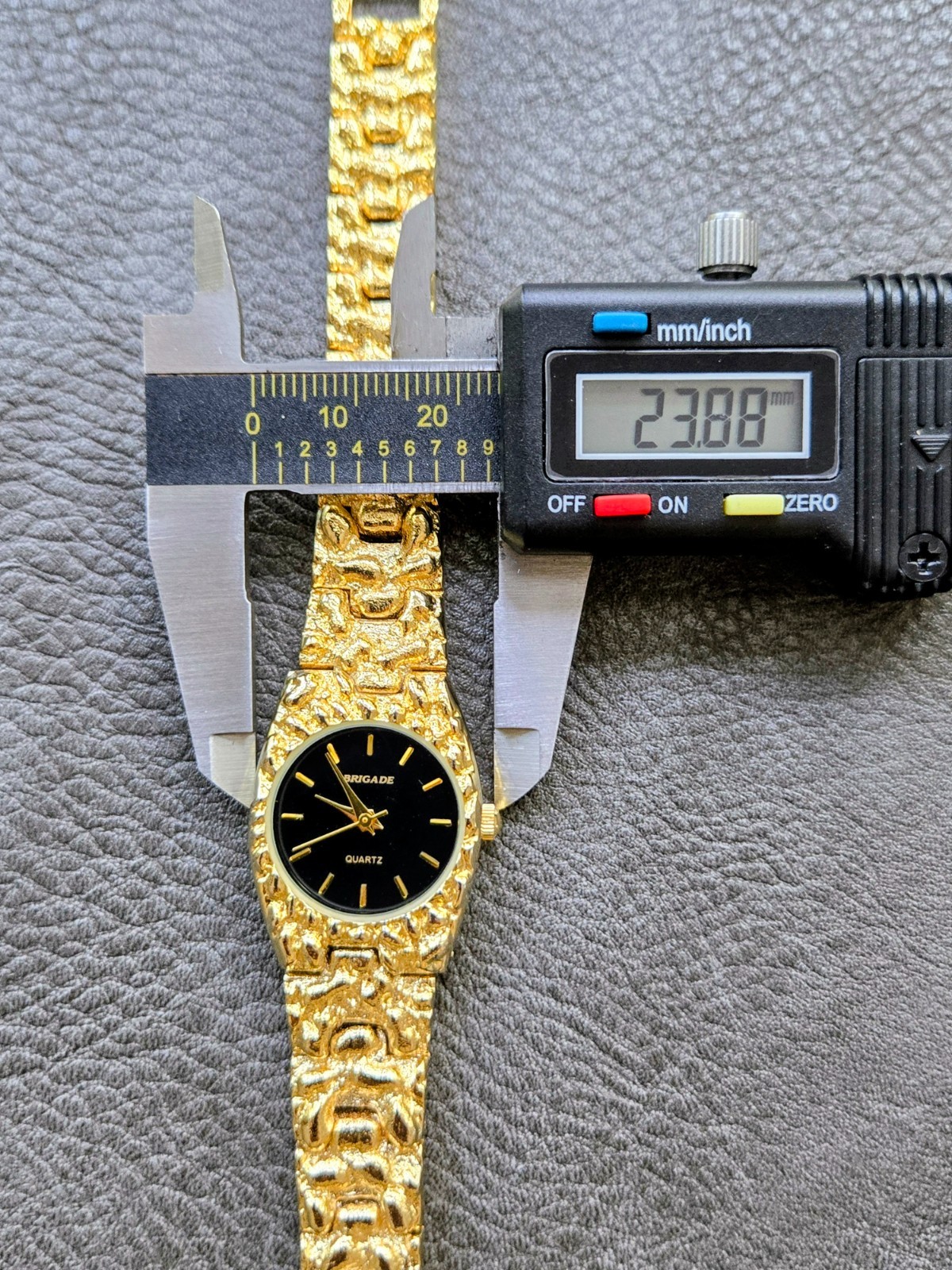 Brigade Gold Tone Nugget Quartz Watch Black Dial Textured Bracelet Retro