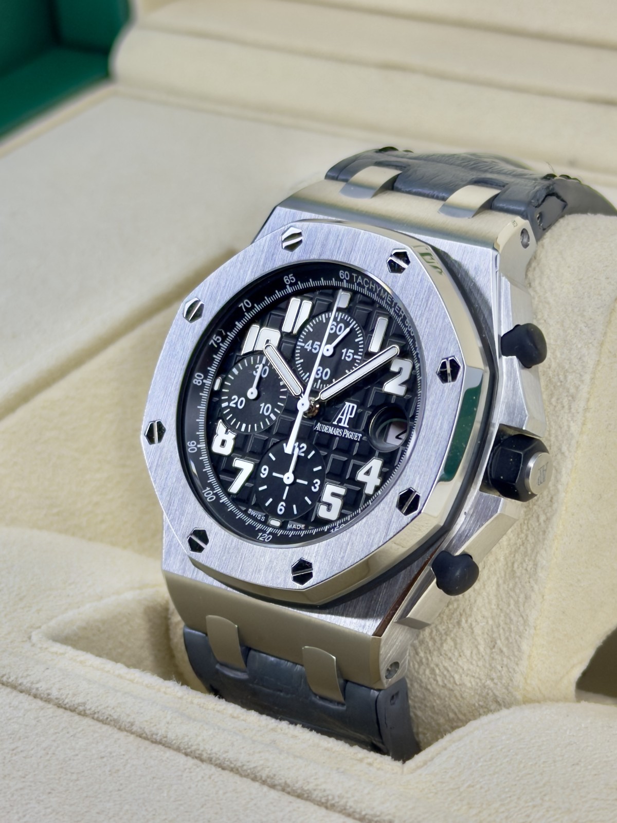 Audemars Piguet Royal Oak Offshore 26170ST 42mm Steel Black Dial Papers