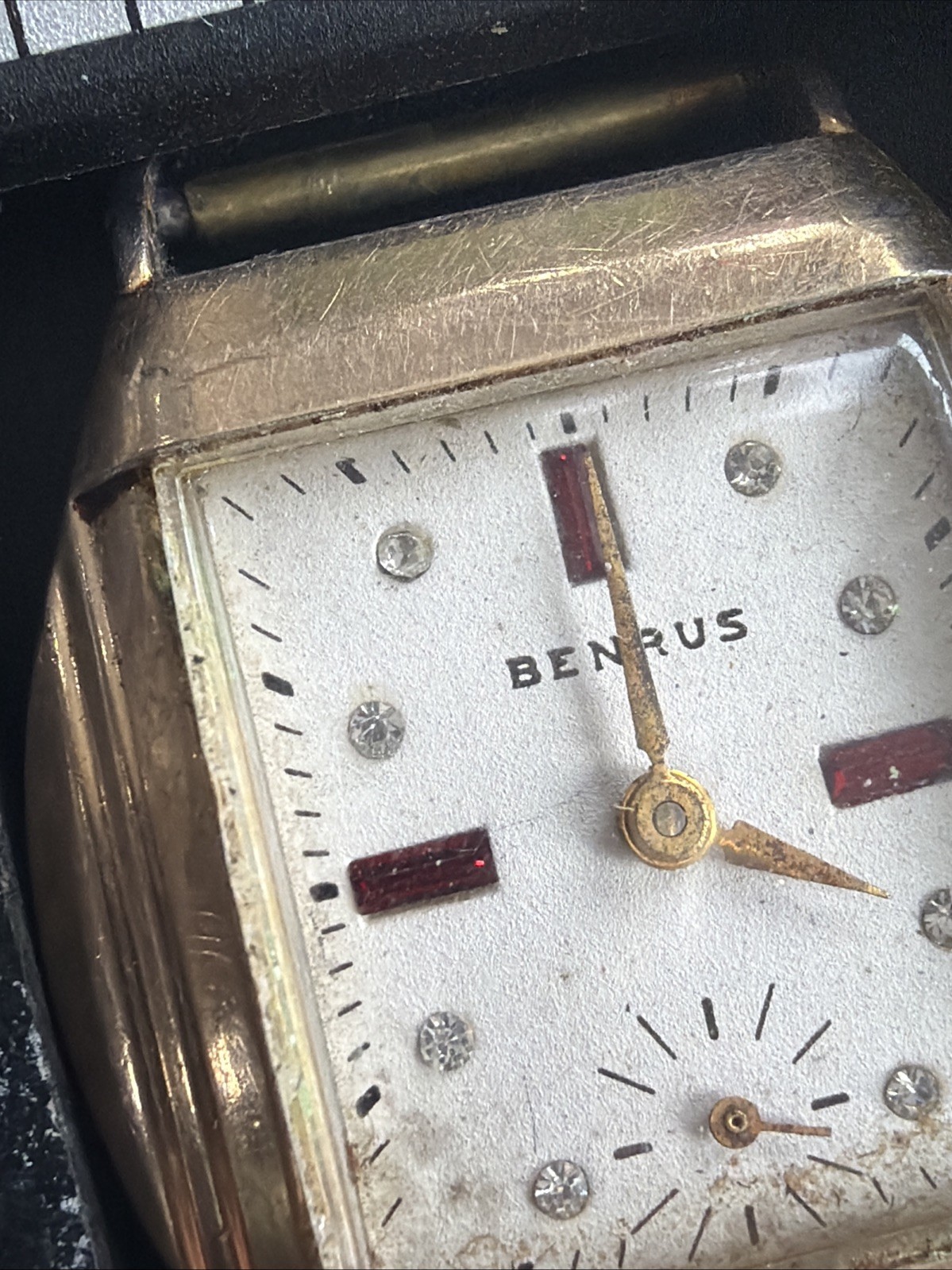 AZ99 Benrus Mens Rolled Plate Ruby Dial Mechanical Watch Tank Parts Repair As Is