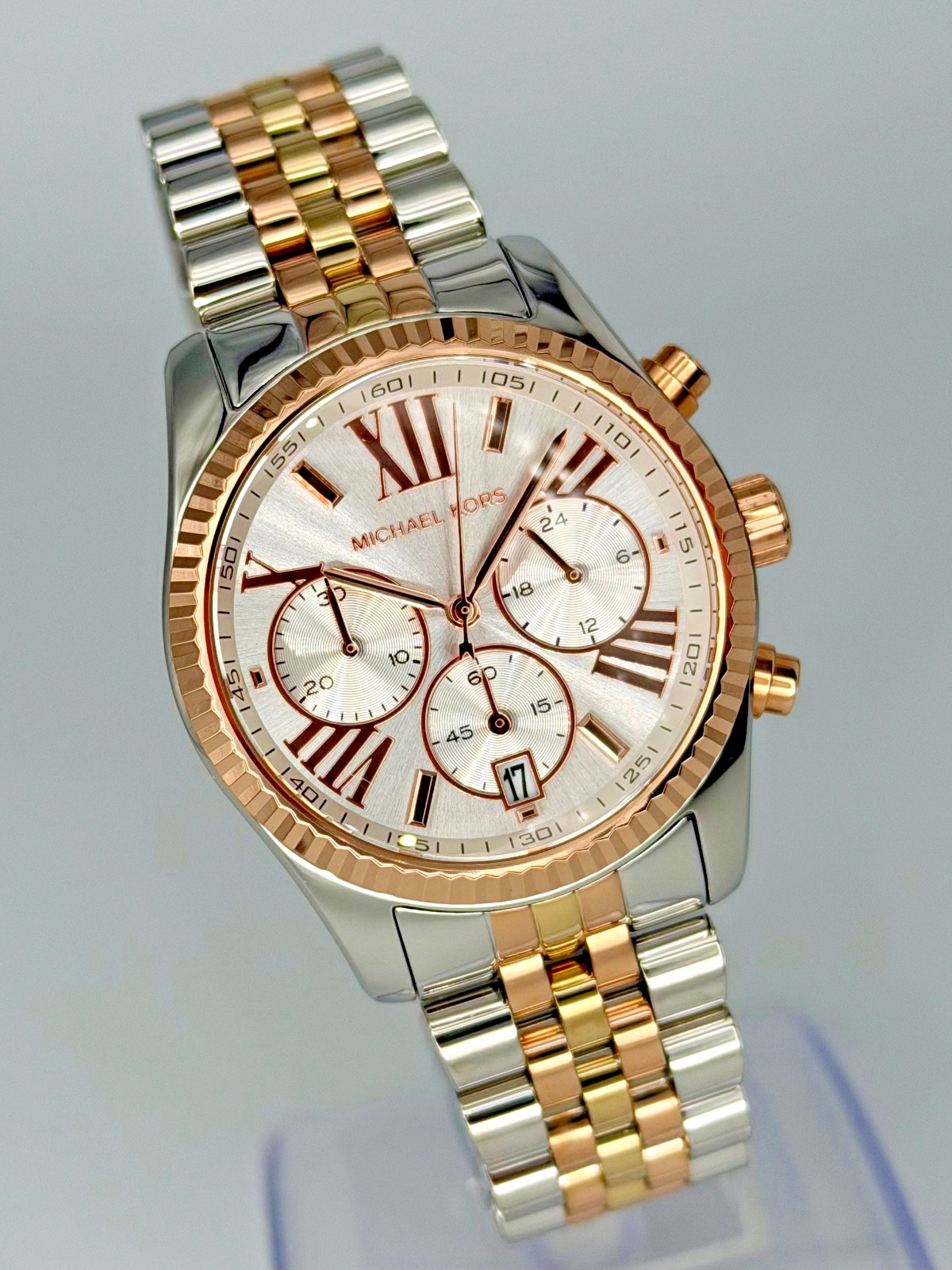 MICHAEL KORS Lexington MK5735 Chronograph Tri-Tone 38mm Silver Dial Wristwatch