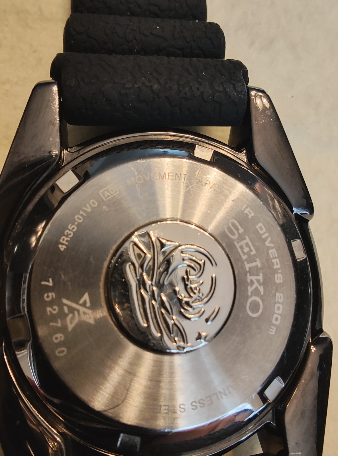 Seiko Prospex Samurai Men’s Black Watch – 4r35-01v0 – With Extra Band