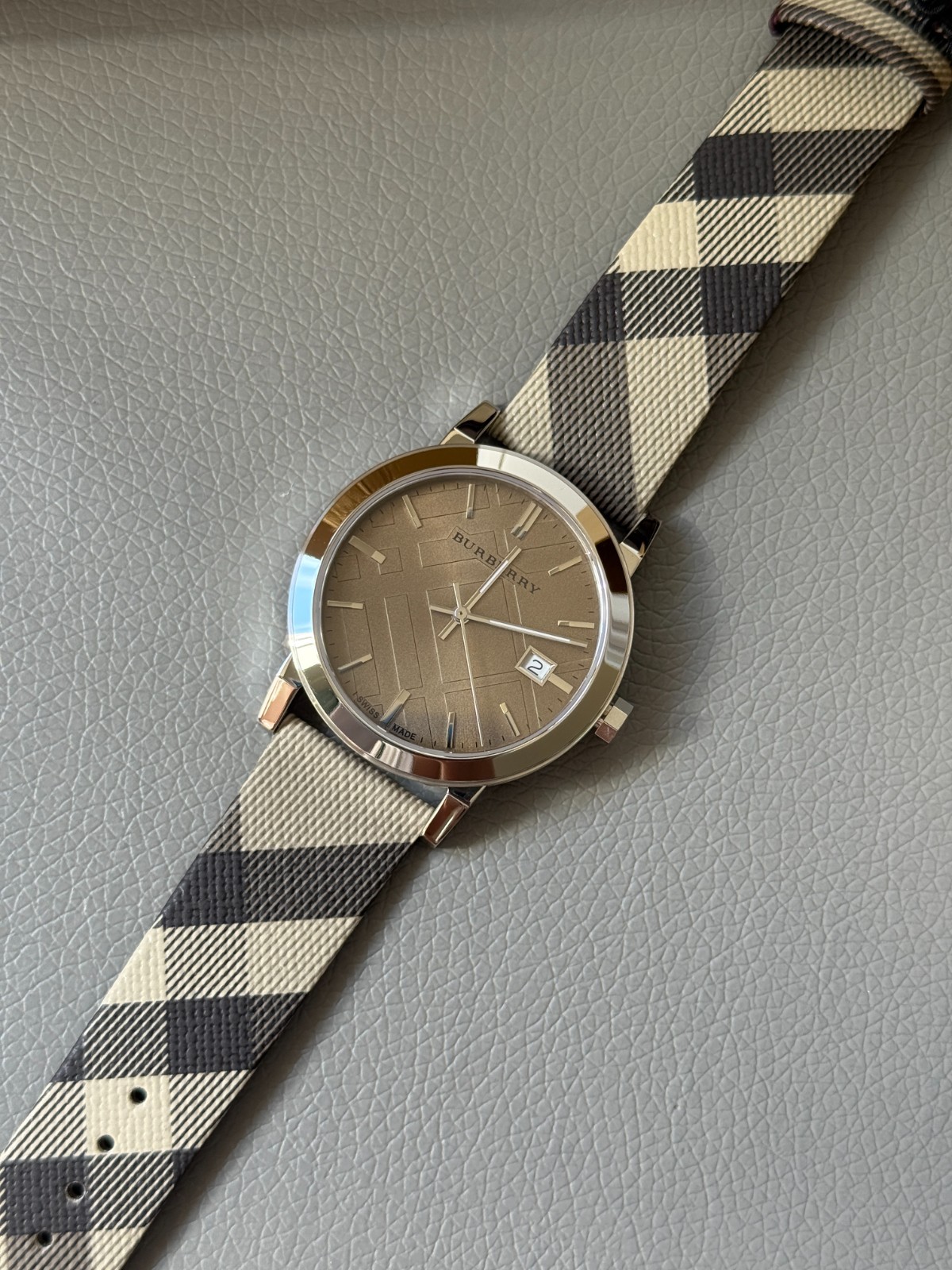 Burberry The City Nova Brown Leather Strap Men’s Watch BU9023