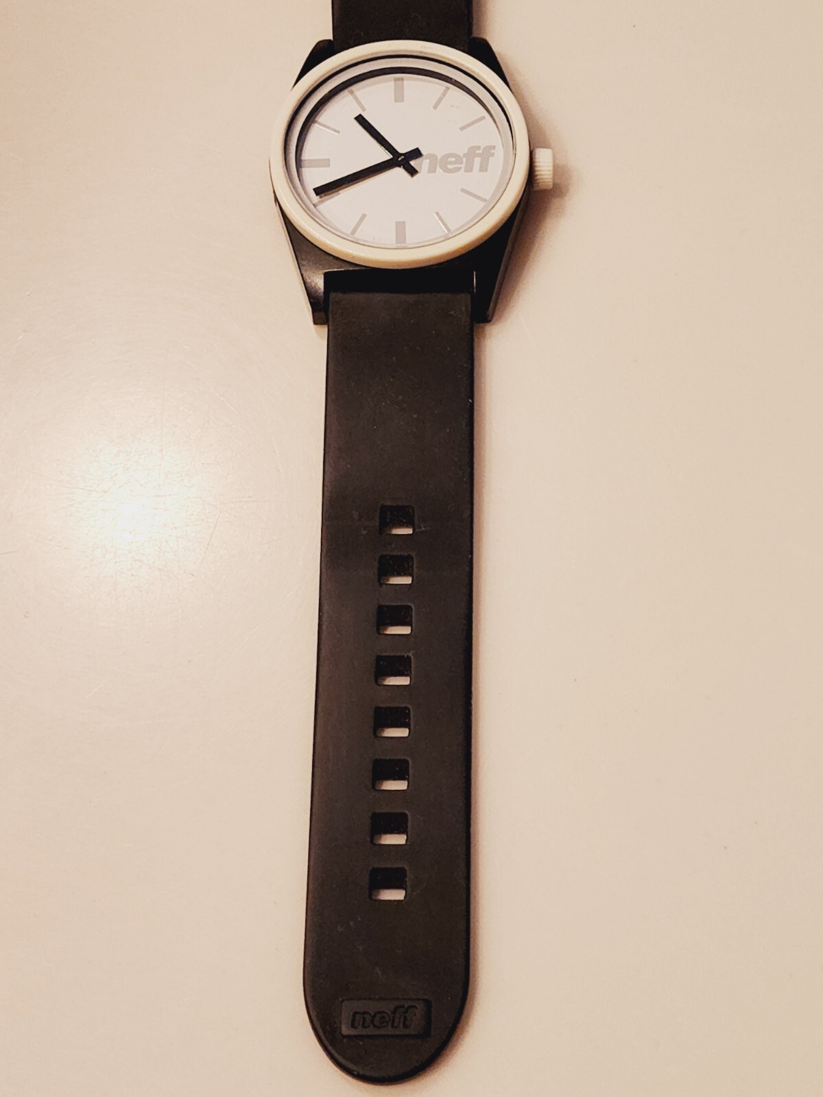 2 Neff Watches. DAILY ( Black/White ) & DIGI ( Multicolor ) BOTH RUNNING