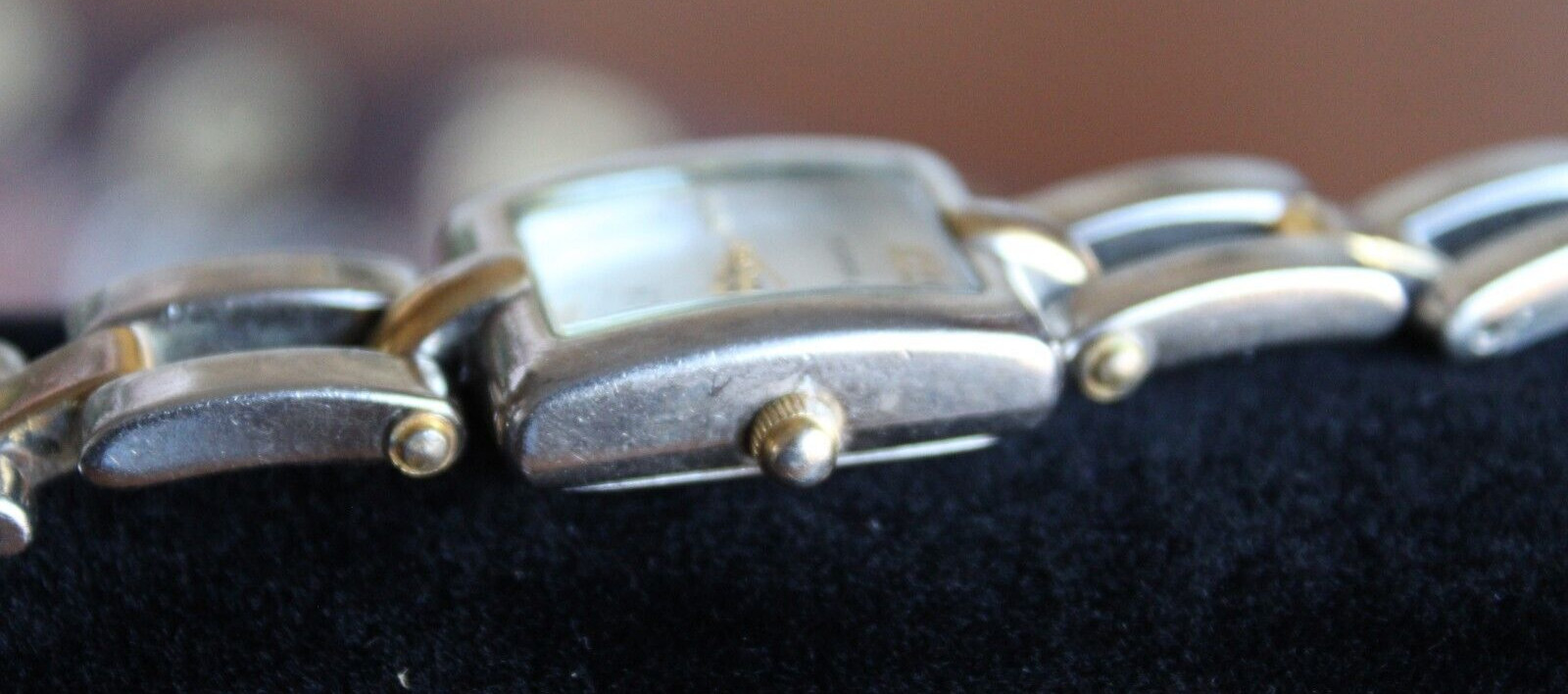 Fossil F2 Women’s Watch Two Tone Stainless Steel Working NEW BATTERY