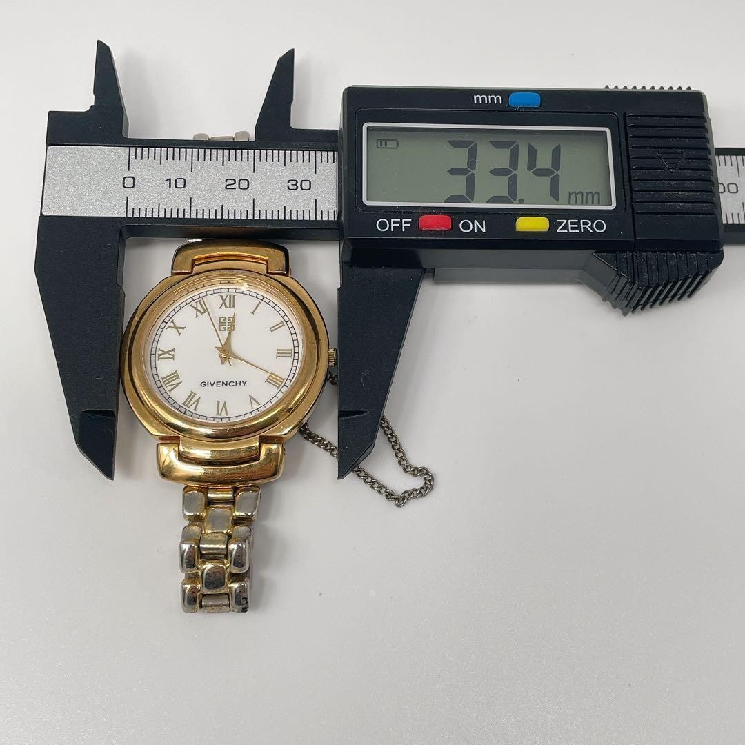 Givenchy Vintage Gold White Quartz Ladies Wristwatch Rare Japan 071124