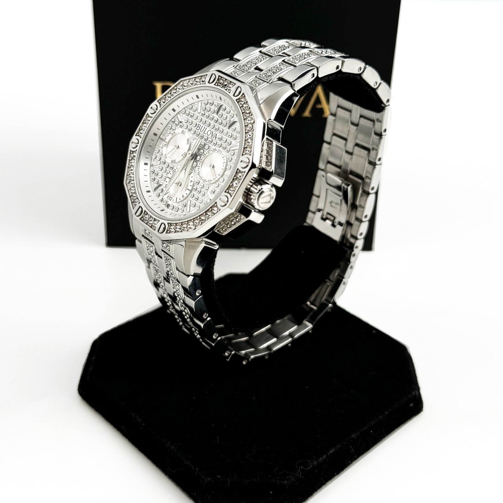 Bulova Crystal Octava 96C134 Quartz Silver PaveDial Stainless Men’s Watch 41.5mm