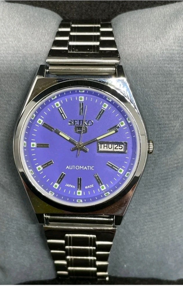Automatic Seiko Refurbished Purple Dial Day / Date Men’s Wrist Watch Japanese