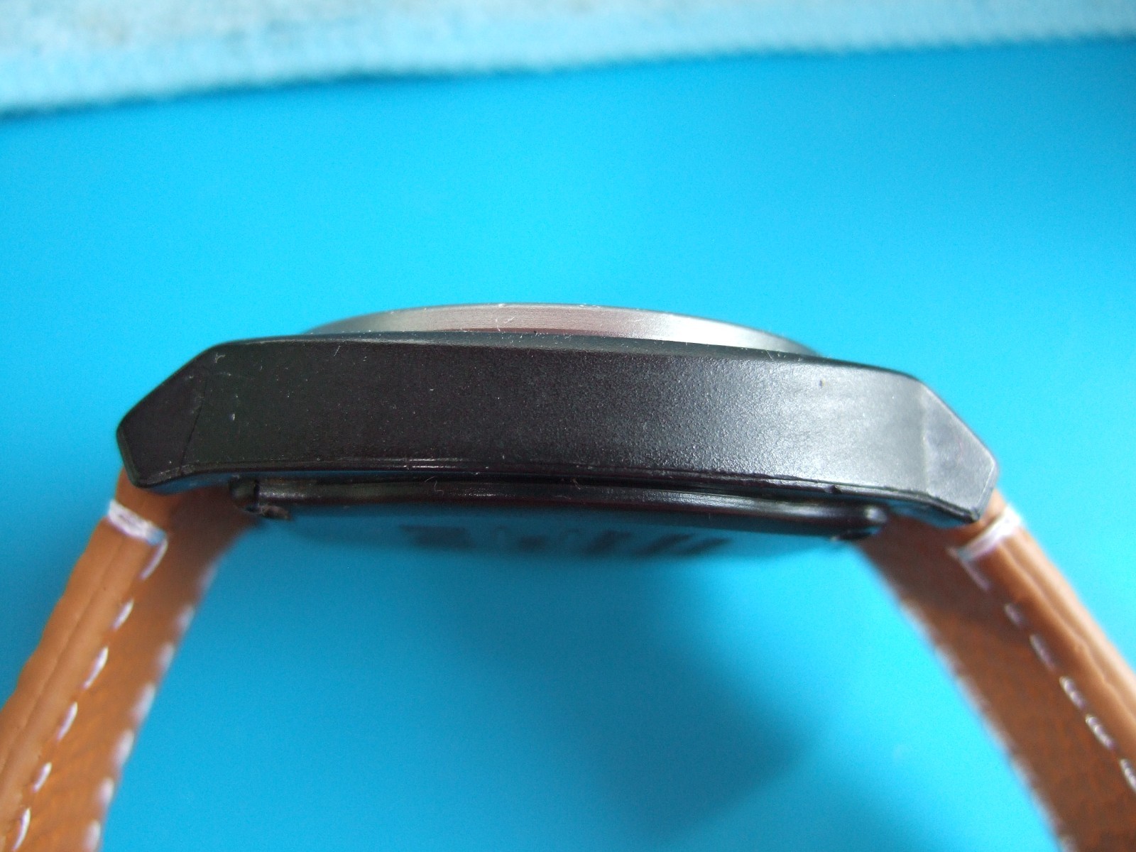 Men’s Nixon Minimal “The Time Teller” Black Polycarbonate watch!