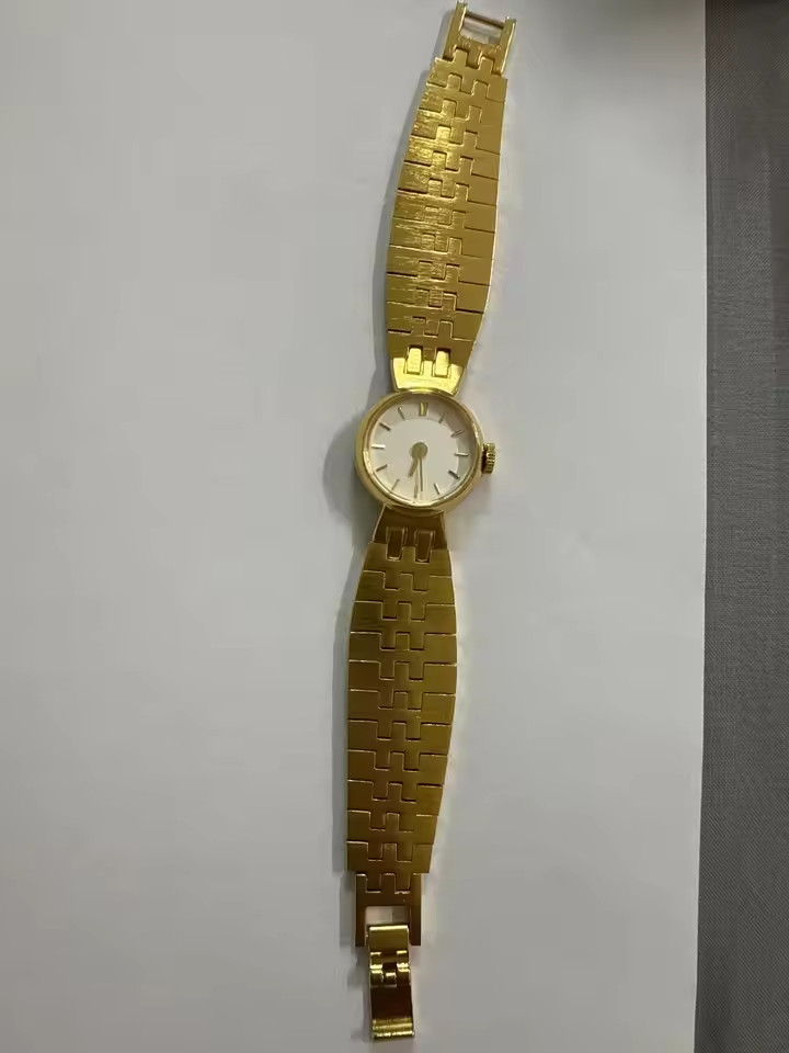 Women’s Luxury Bracelet Quartz Watch Gold Elegant Jewelry Small Wristwatch Gift