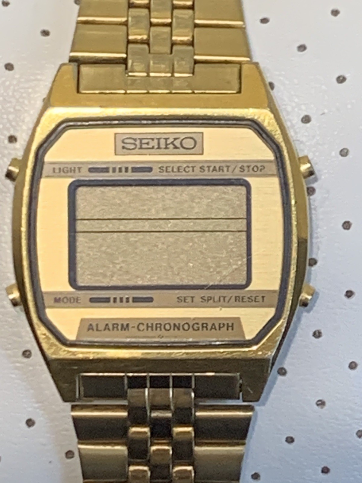 Seiko 1986 Digital Watch A904-5199 A2 Gold Men’s VINTAGE Wristwatch