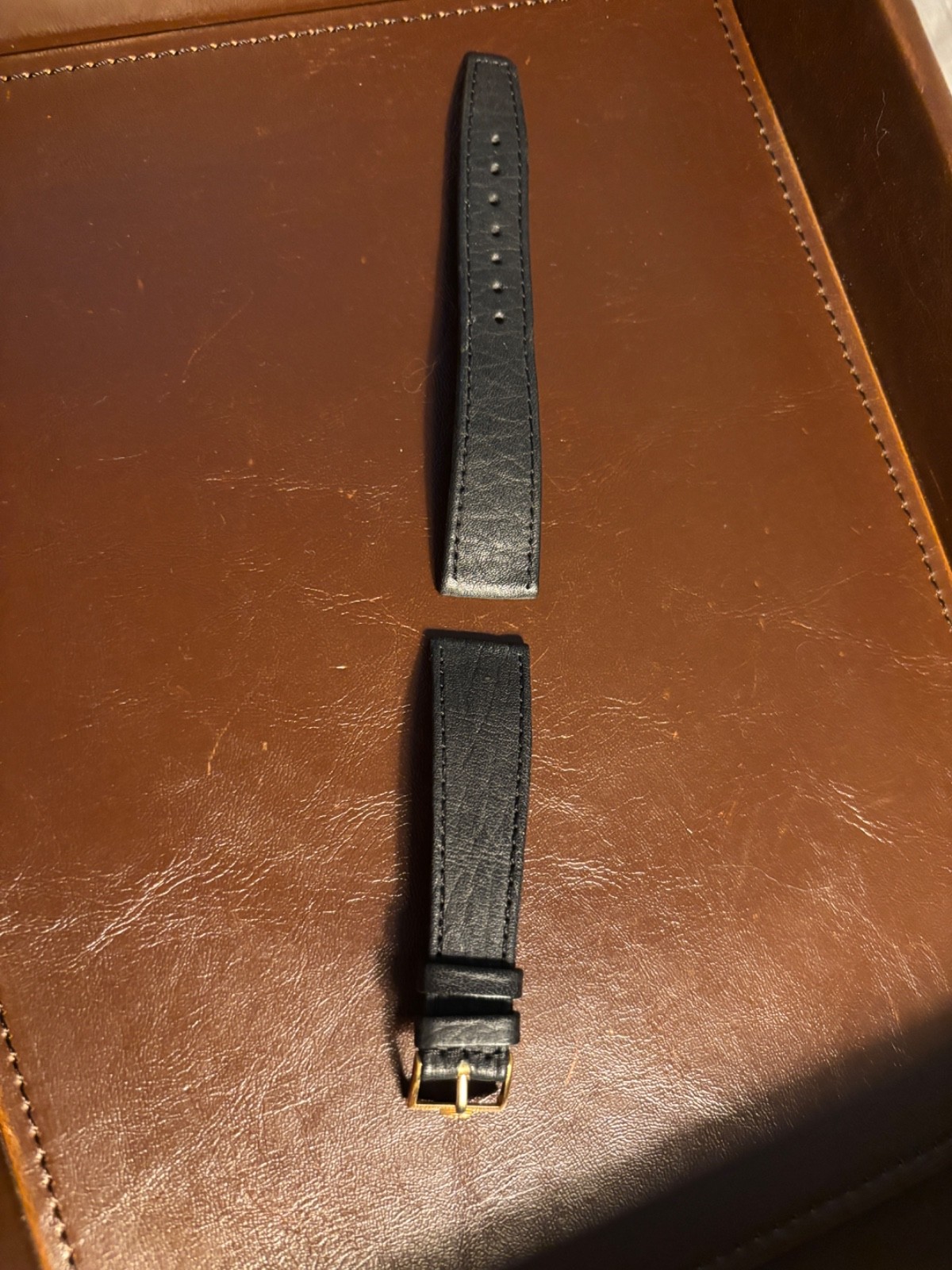 Jaeger-LeCoultre Calatrava Ultra Thin 33.5 mm 18k Gol