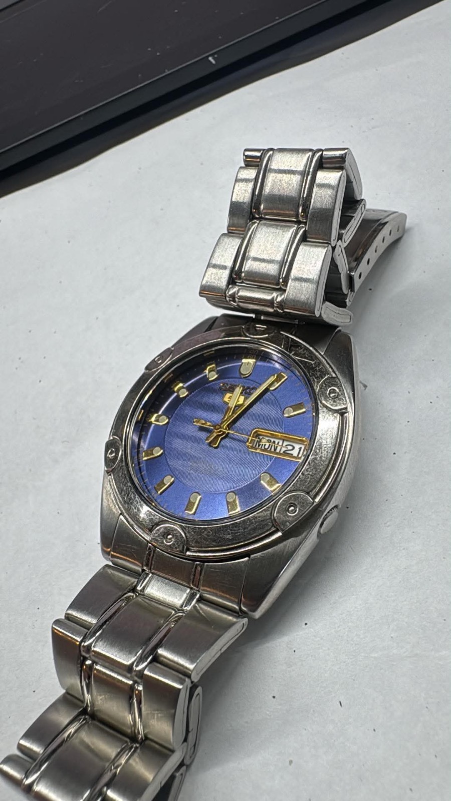MENS SS 39mm Seiko 5 Automatic Day Date Watch 7S26 6030 GOOD Cond RUNS A50