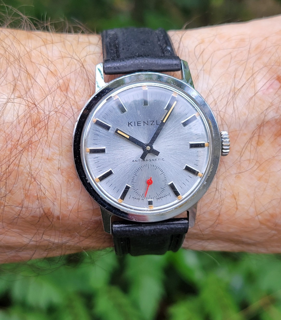 w/Running Video: NICE Men’s Kienzle Germany Red Second Hand Subdial Watch in USA