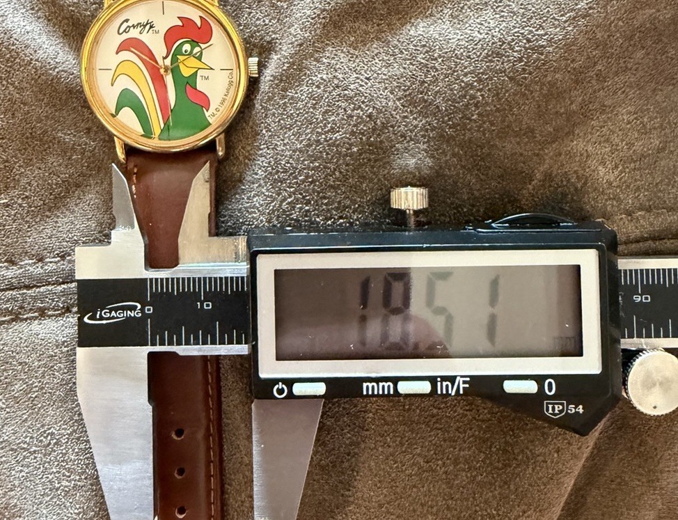 Corny 1996 Kellog Unisex Adult Brown Buckle Band Analog Watch Tested And Works