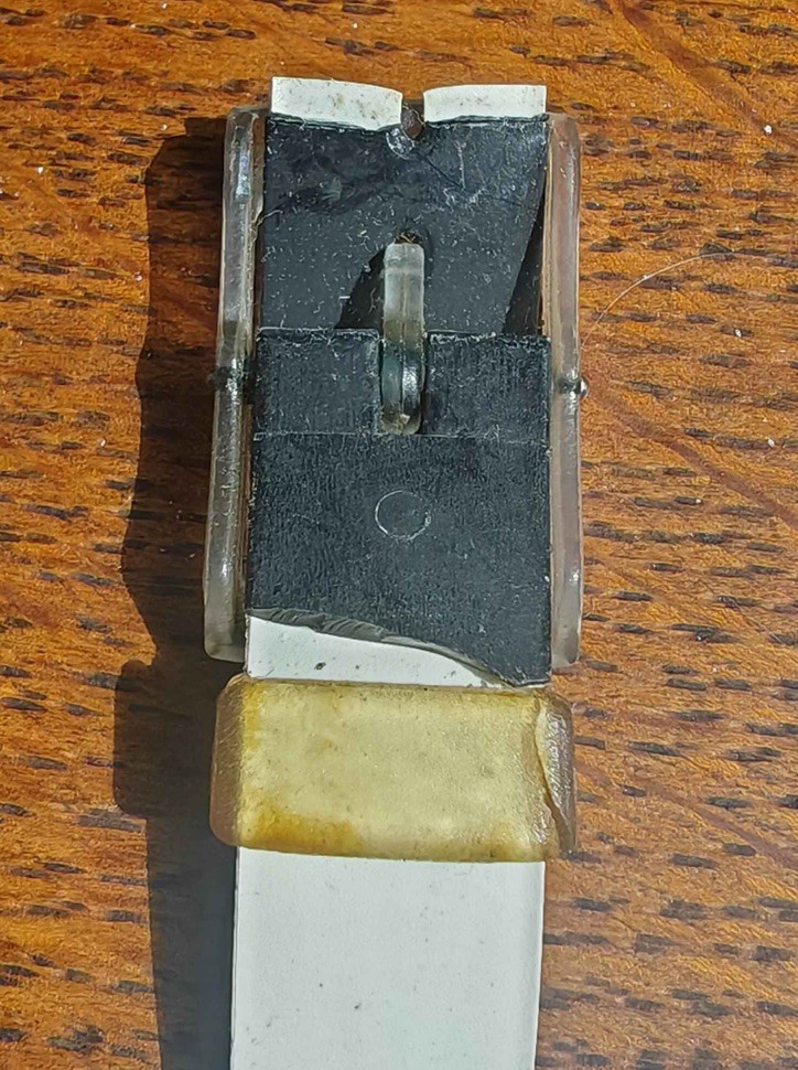 Vintage 1988 Swatch Lady watch from the “Gent” family, “Frozen Dreams” model.