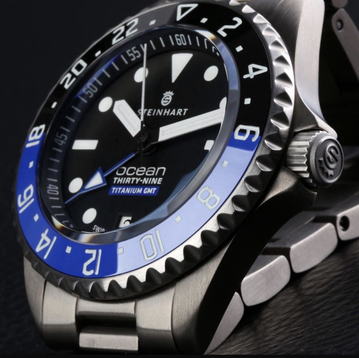 Steinhart Ocean 39 GMT Titanium Limited Ceramic Bezel Full Set Box And Papers
