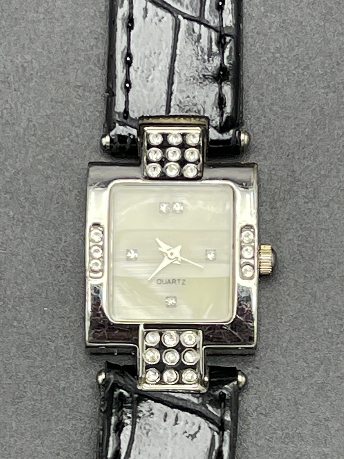 Vintage Ladies Ivory Quartz Watch W/ Rhinestones & Black Band UNTESTED AS IS