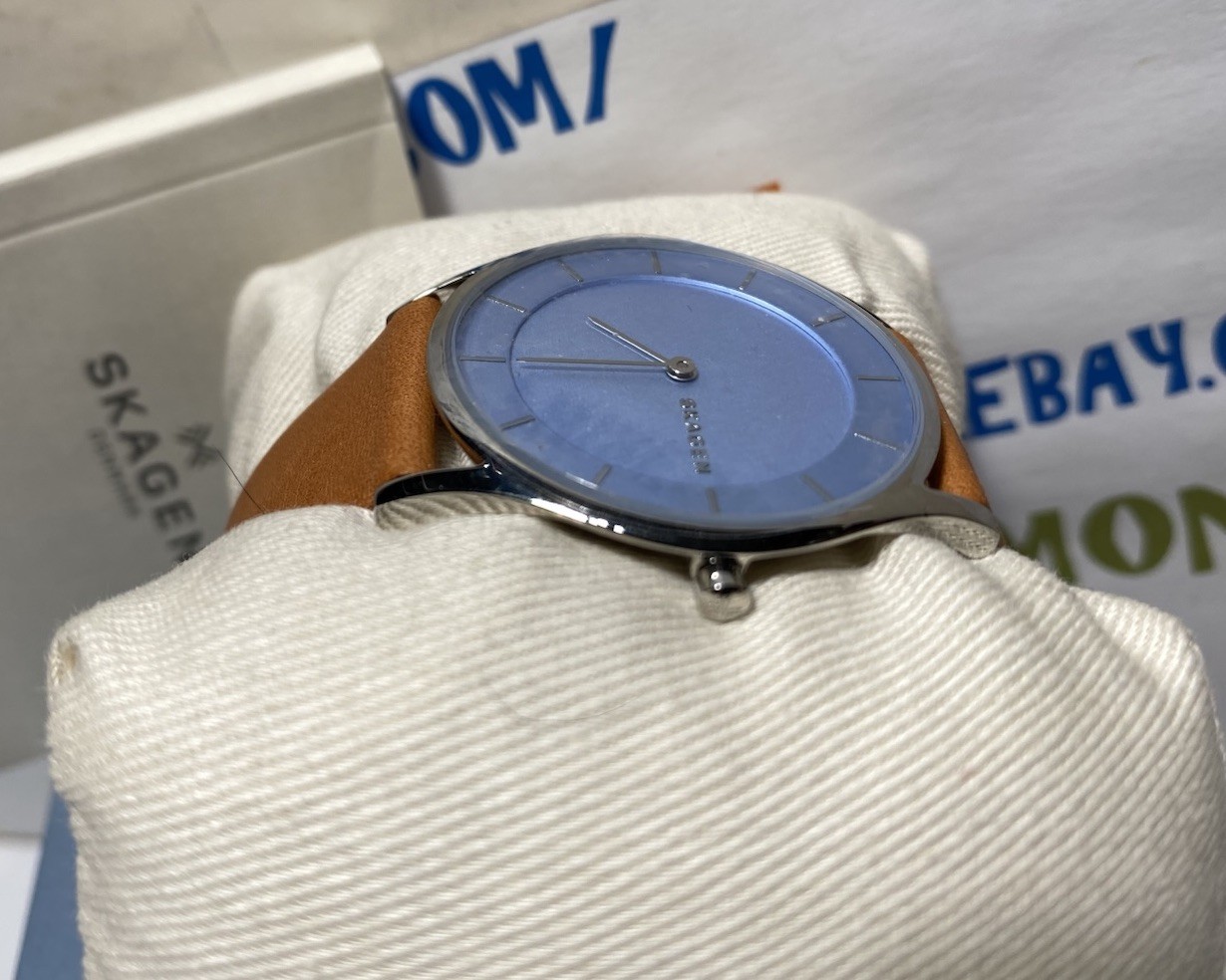 SKAGEN Women’s 34MM Slim Holst Light Brown Leather Strap Watch SKW2451 BRAND NEW