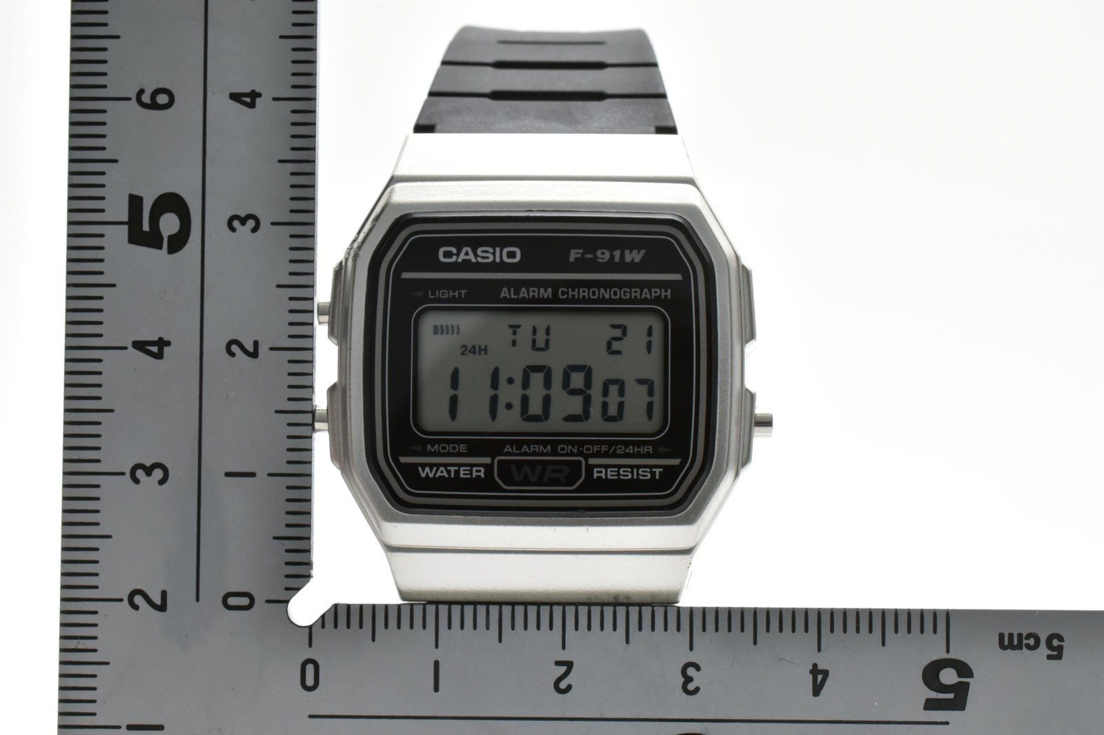 【EXC+５】CASIO F-91W Digital Quartz Watch Black Resin Alarm Chronograph 30M Japan