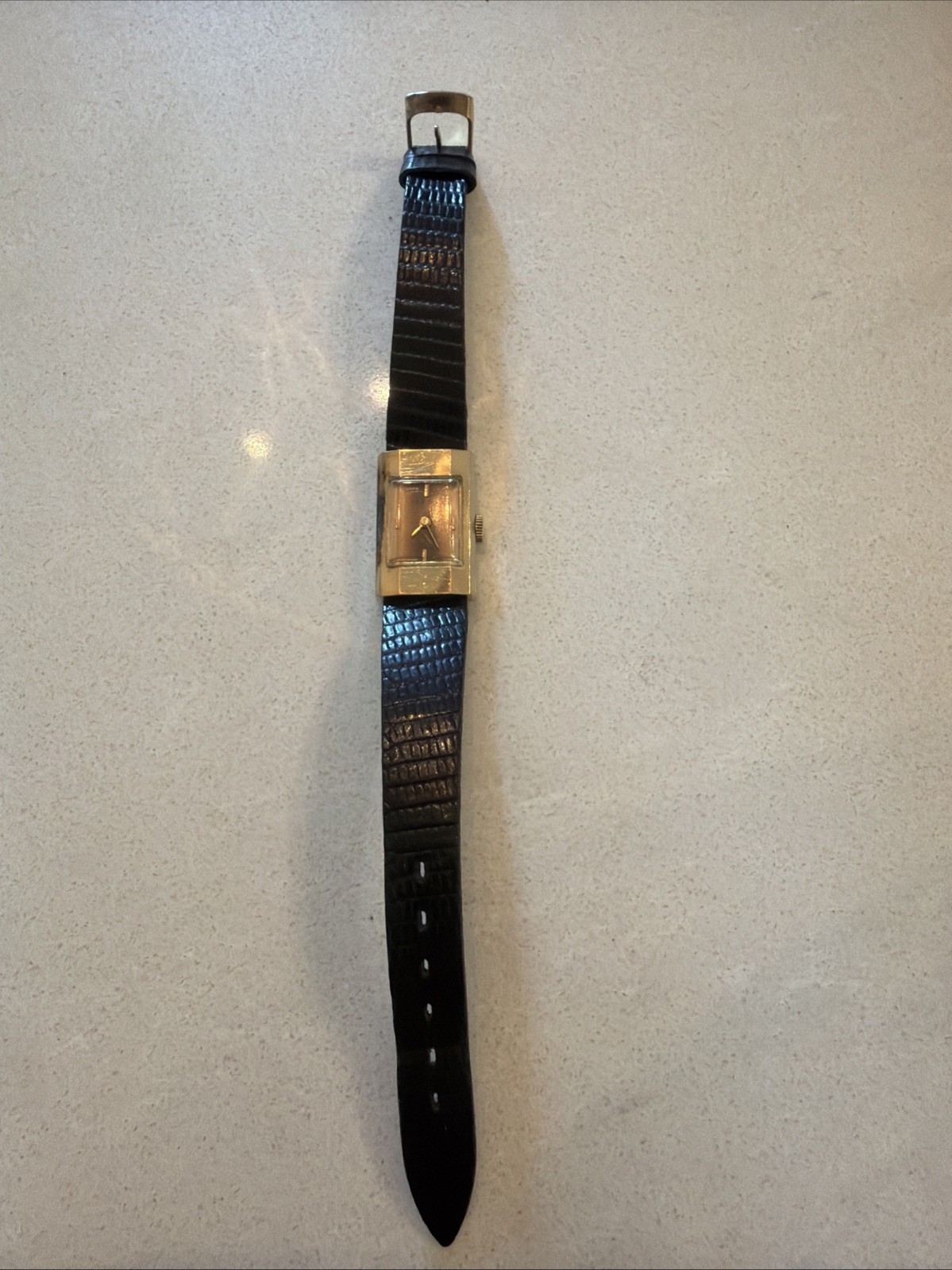 Seiko 11-3849 Vintage 1974 Ladies Tank Dress Watch Gold Tone Lizard Band France