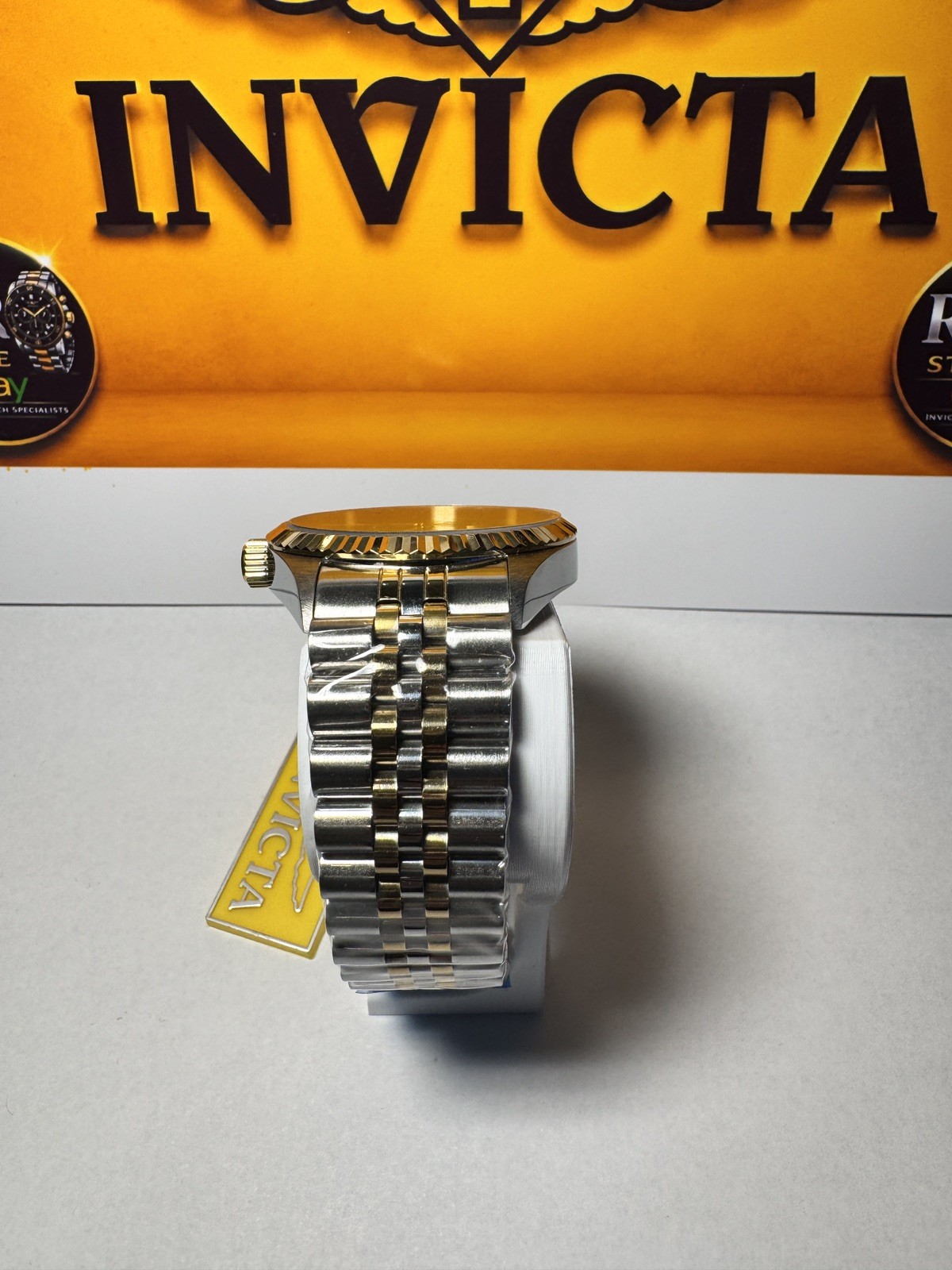 Invicta Specialty Men’s Watch – 43mm, Steel, Gold (29377)