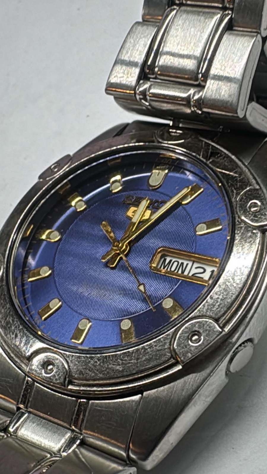 MENS SS 39mm Seiko 5 Automatic Day Date Watch 7S26 6030 GOOD Cond RUNS A50