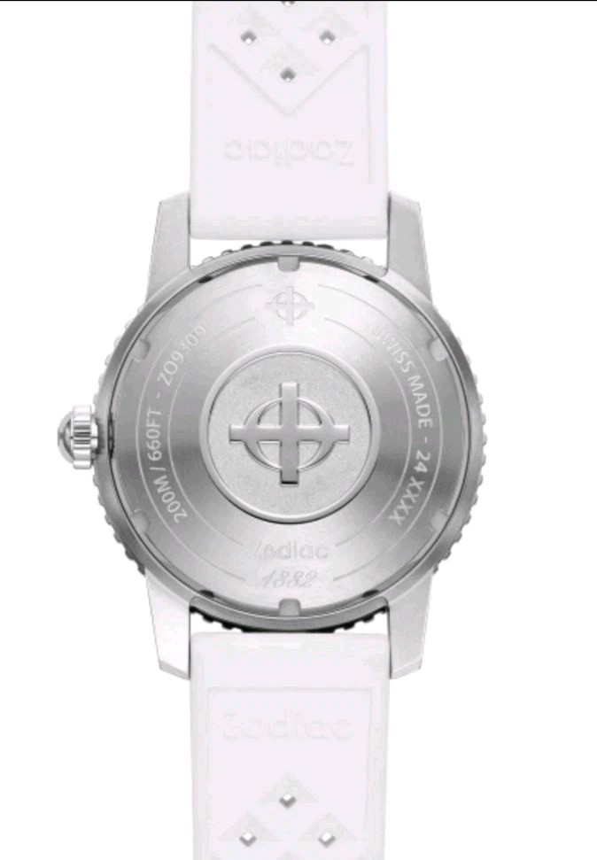 Zodiac Super Sea Wolf Automatic Diver 40mm White/Green Sapphire