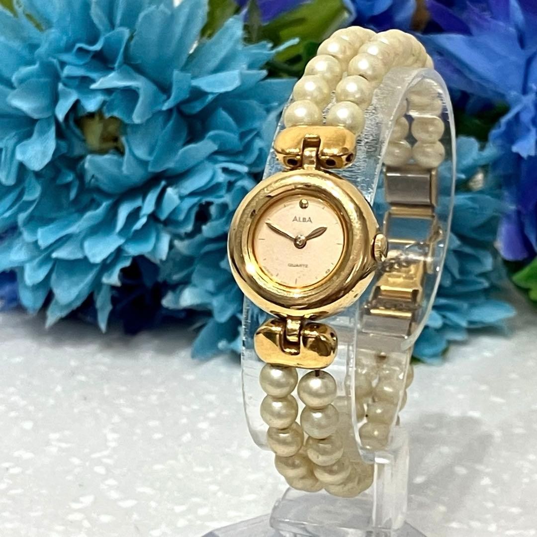 Seiko Alba Quartz Gold Tone Pearl Bracelet Dress Watch